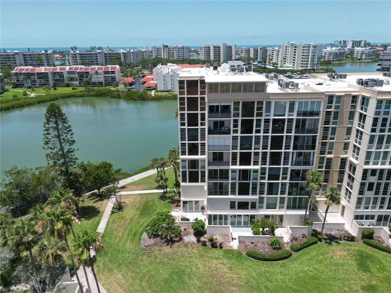 7400 SUN ISLAND DR S #501 — photo 32