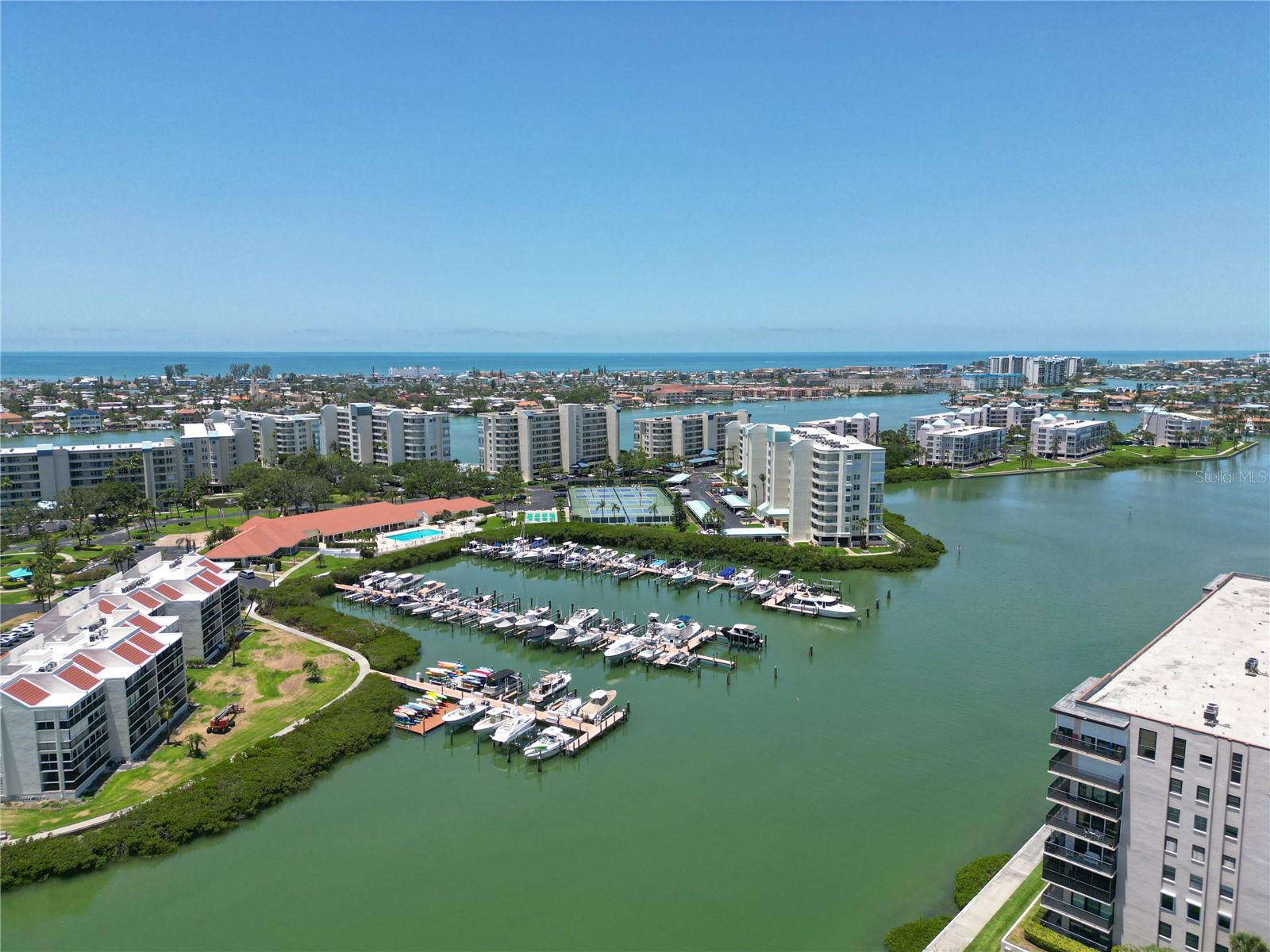 7400 SUN ISLAND DR S #501 — photo 2