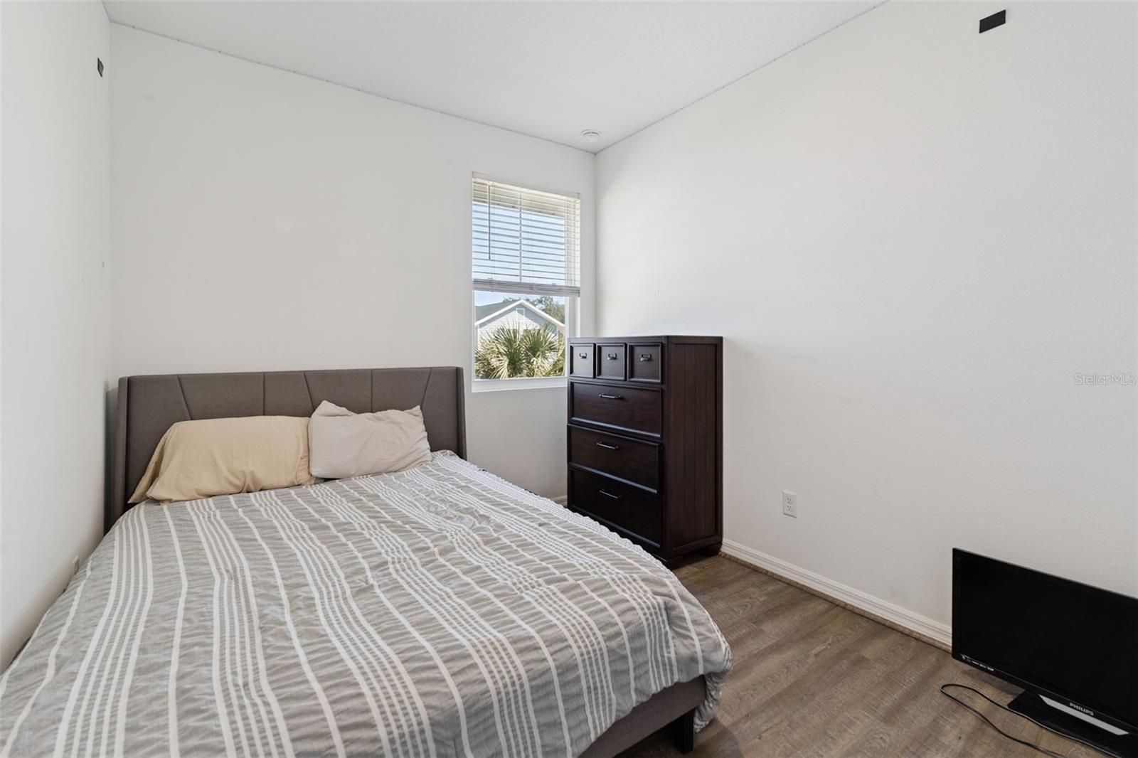 1106 ARBOUR VERDE CT — photo 11