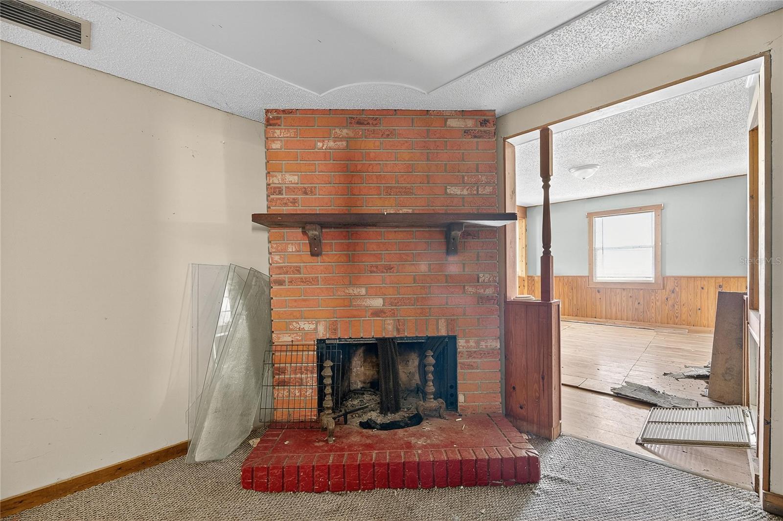 311 S WEBB RD — photo 29