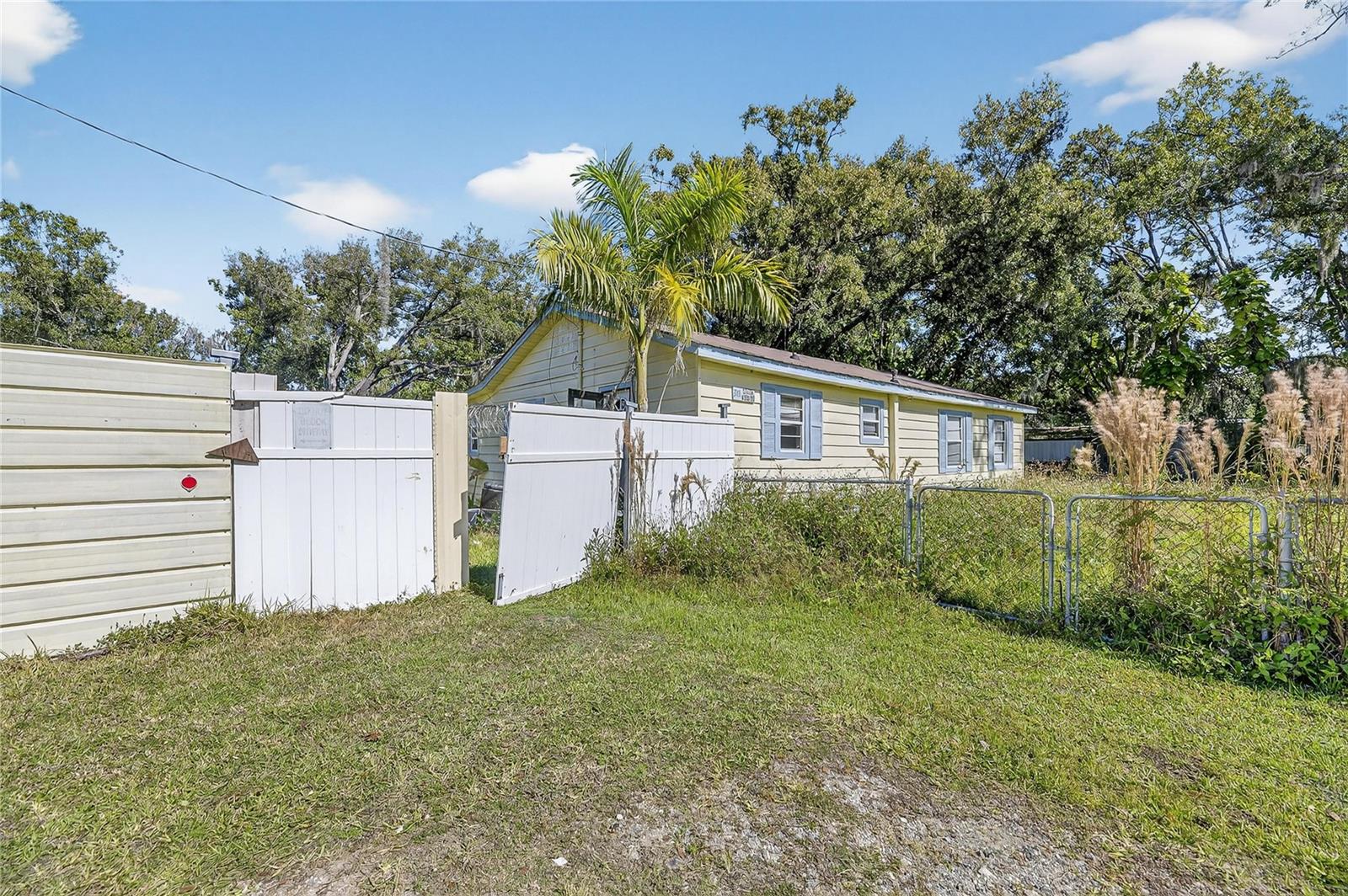 311 S WEBB RD — photo 5