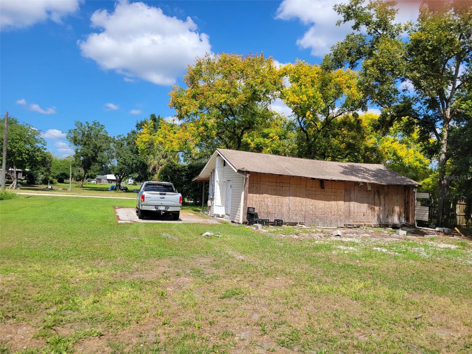 38606 CALUMET AVE — photo 24