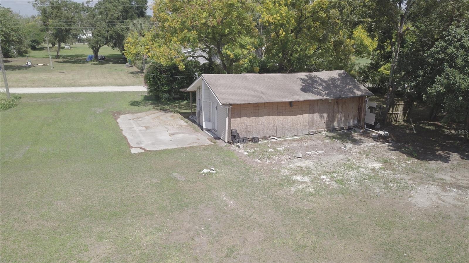 38606 CALUMET AVE — photo 28
