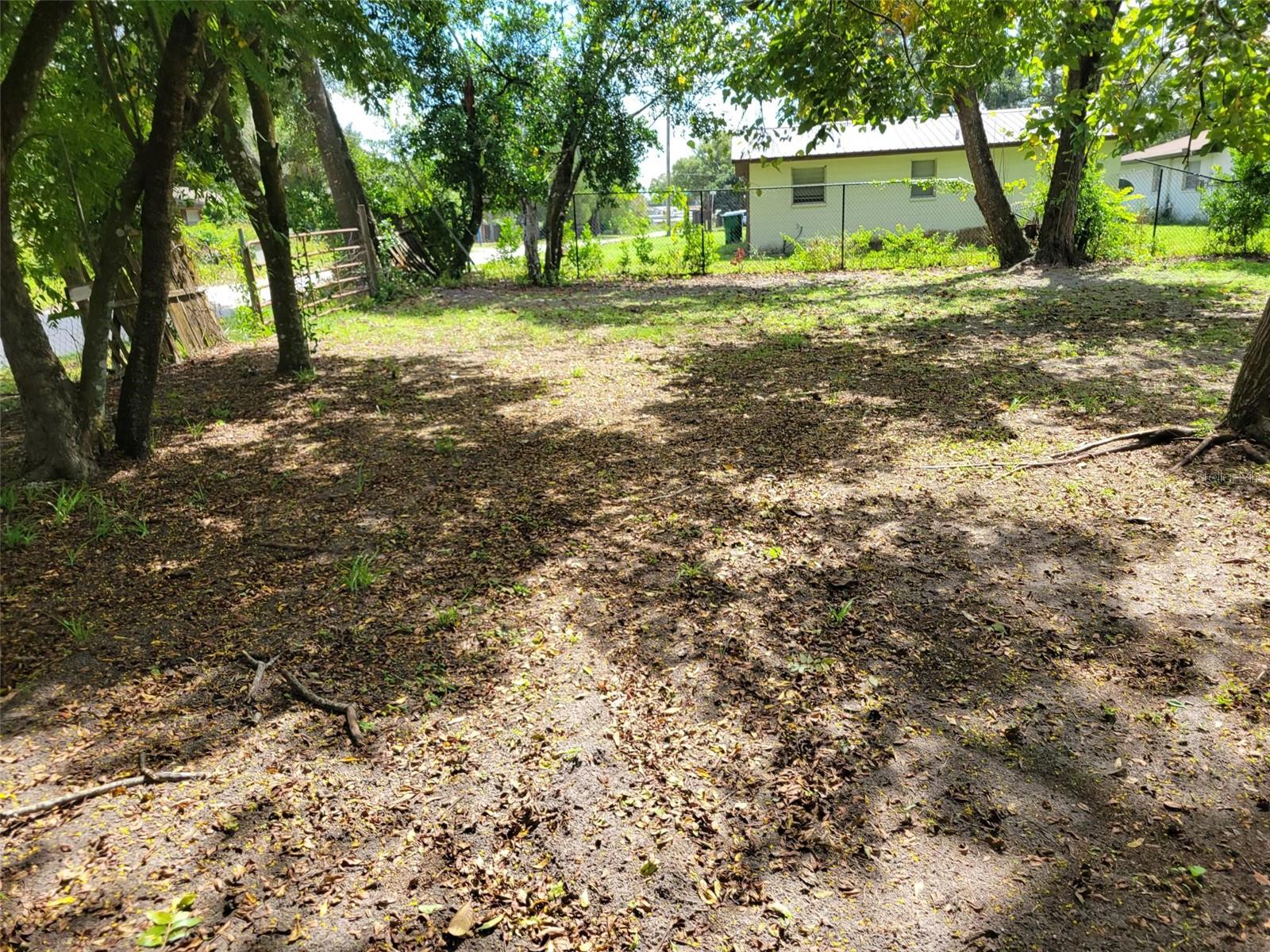 38606 CALUMET AVE — photo 38
