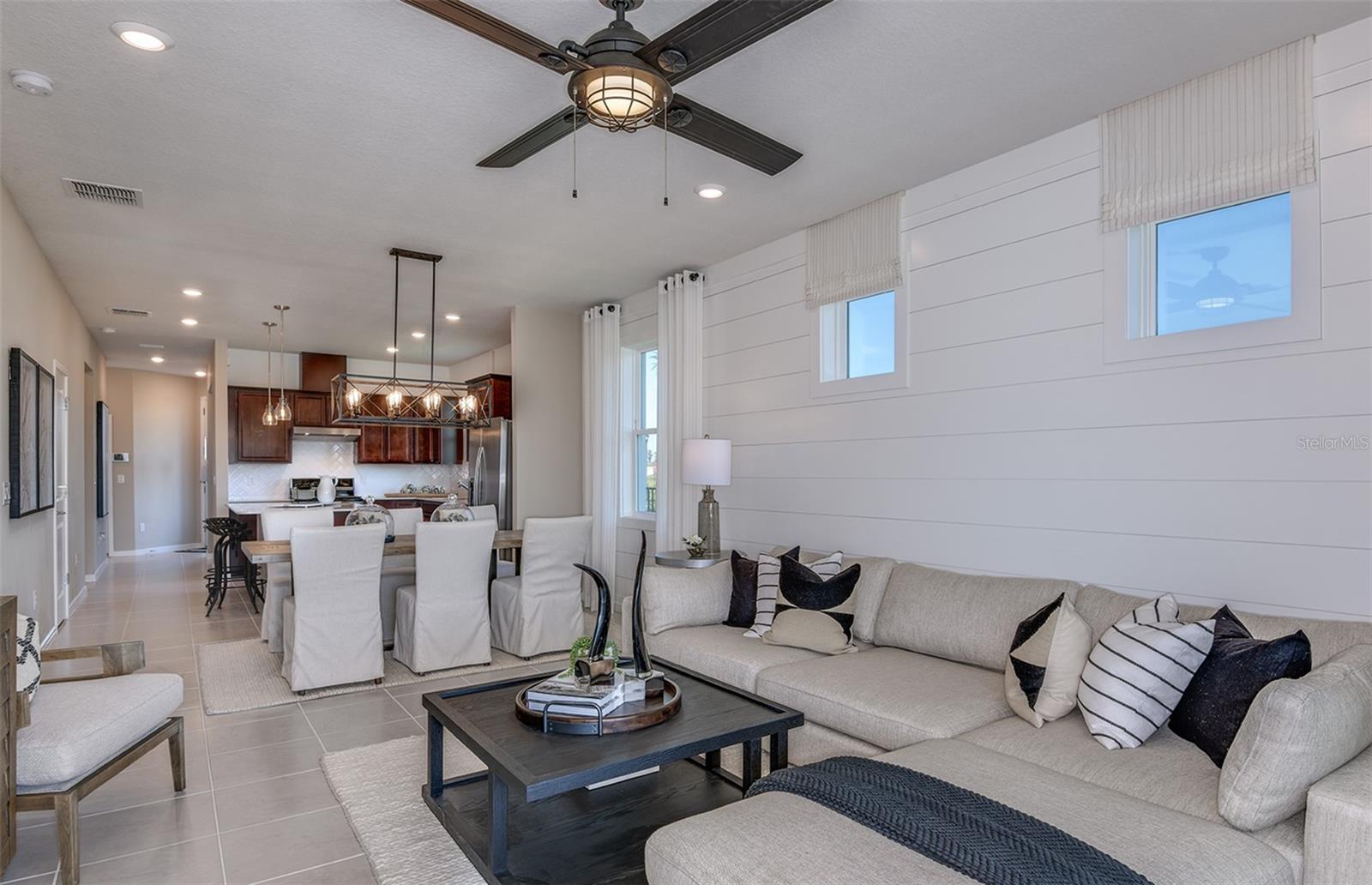 13693 CANYON RIDGE RD — photo 5