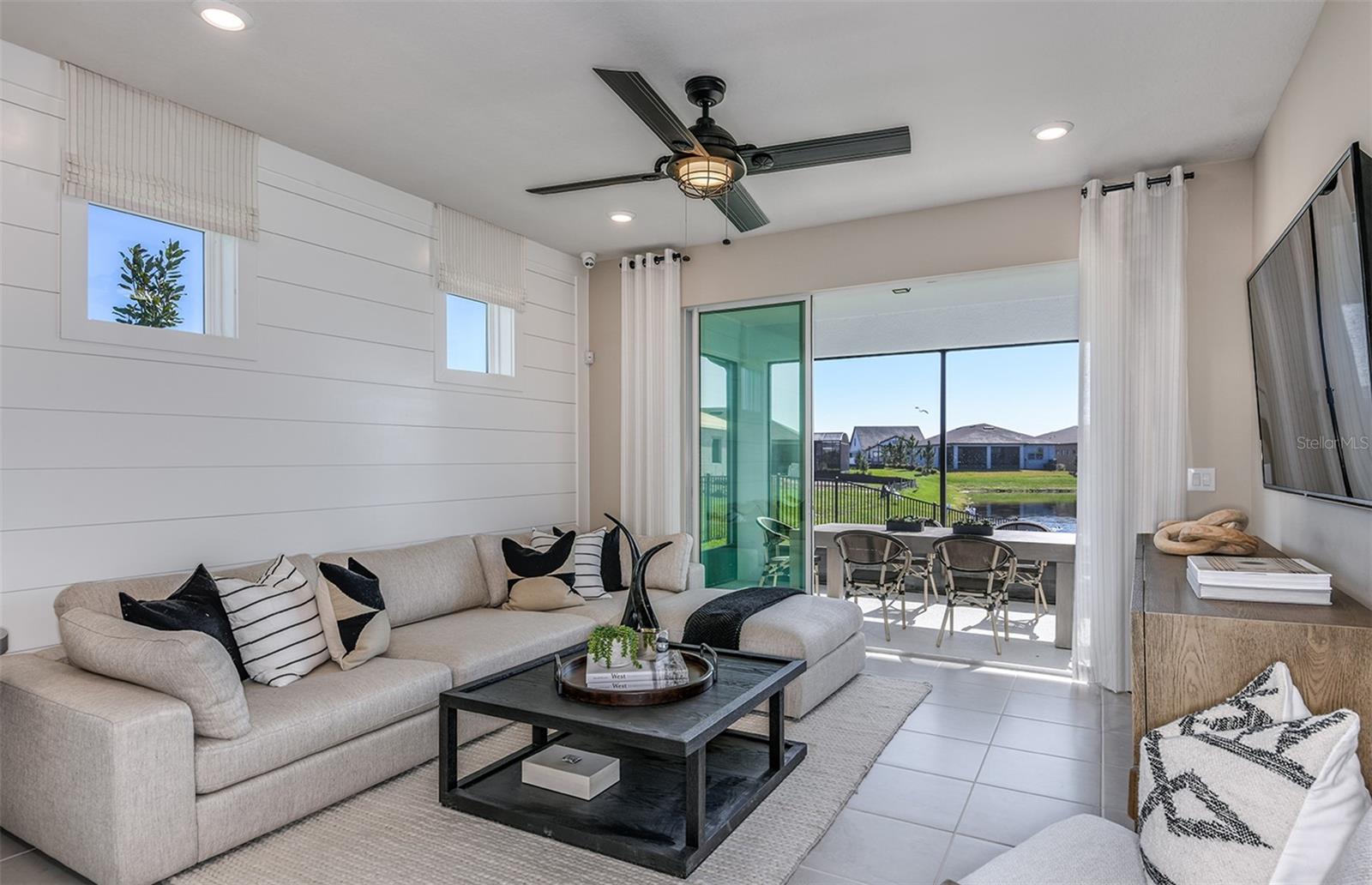 13693 CANYON RIDGE RD — photo 6