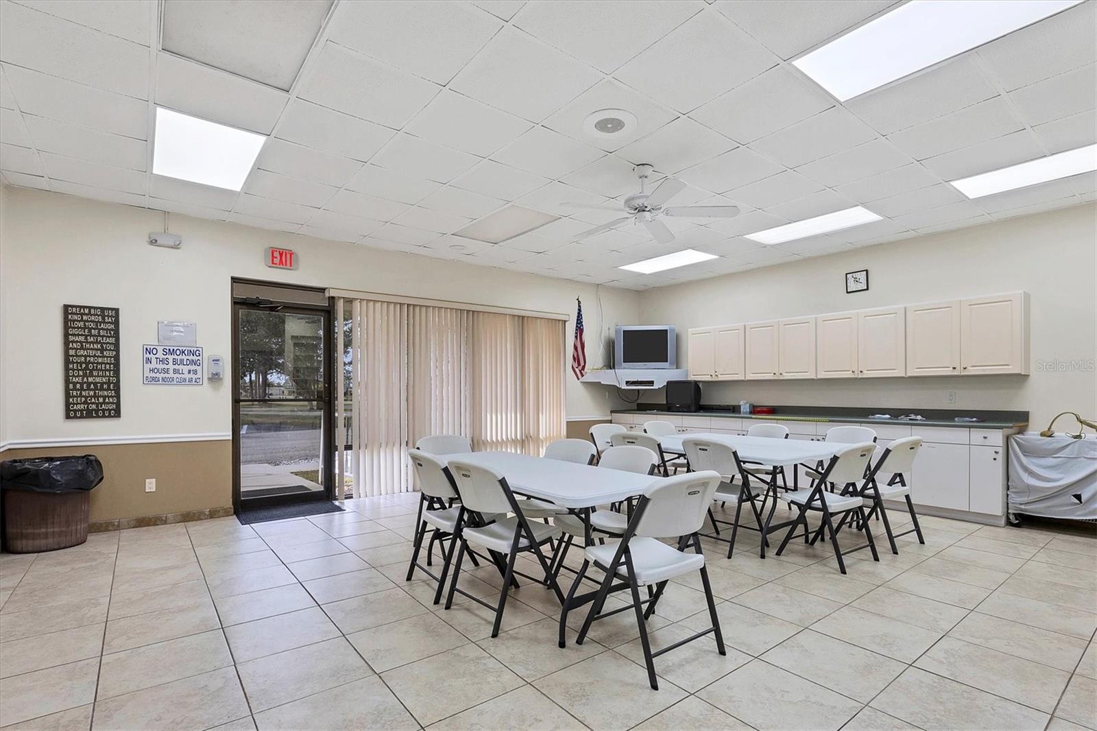 6401 FLORAL CT — photo 48