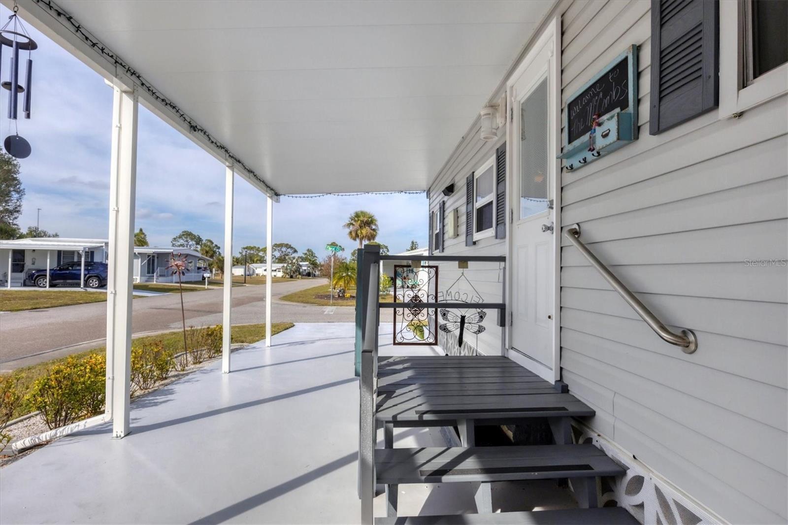 6401 FLORAL CT — photo 11