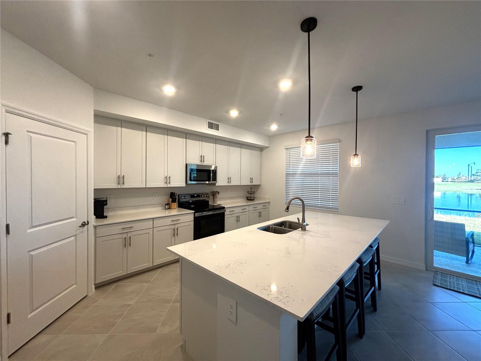 17745 BORACAY CT #101 — photo 4