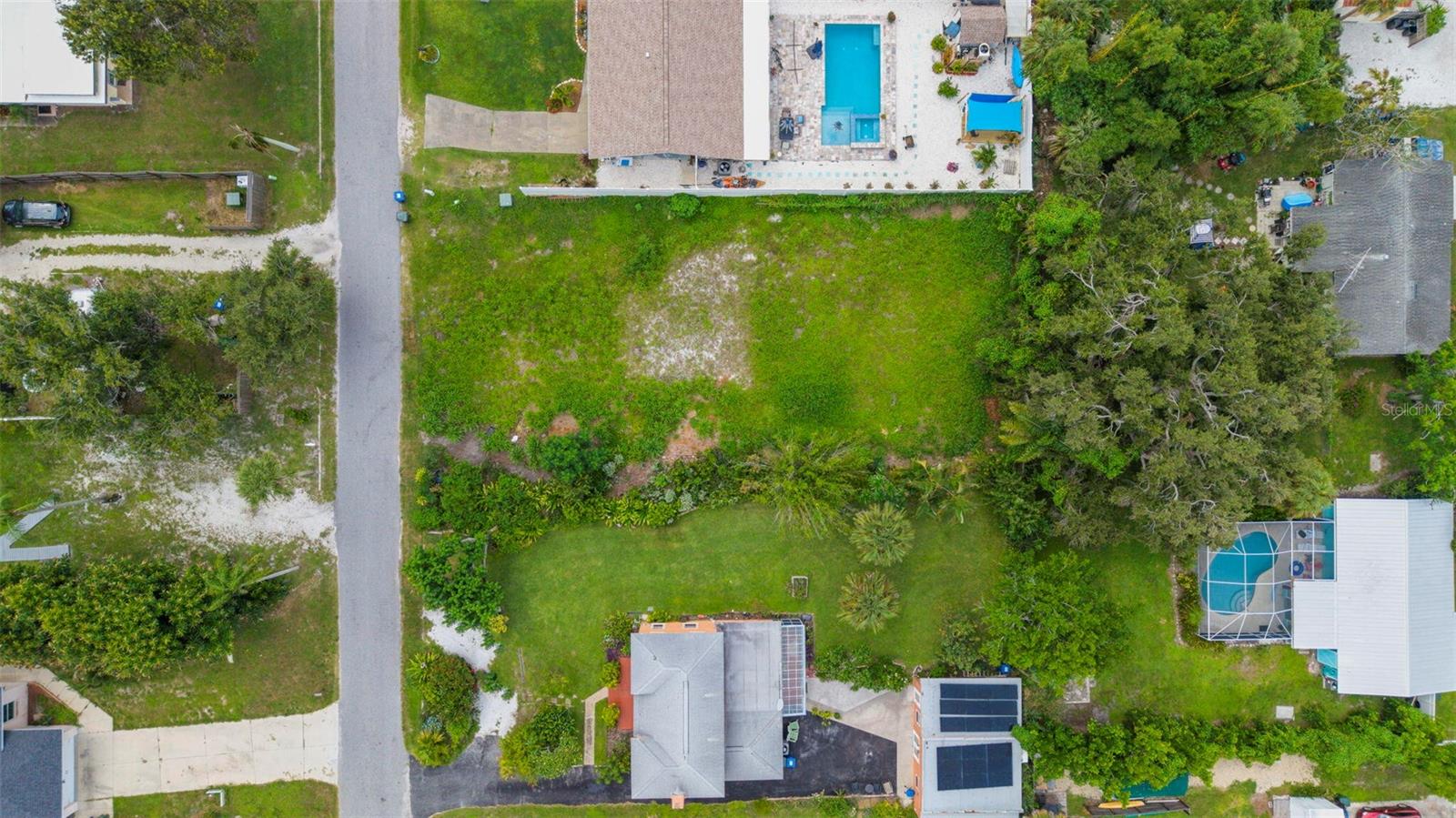 216 PAVONIA RD — photo 6