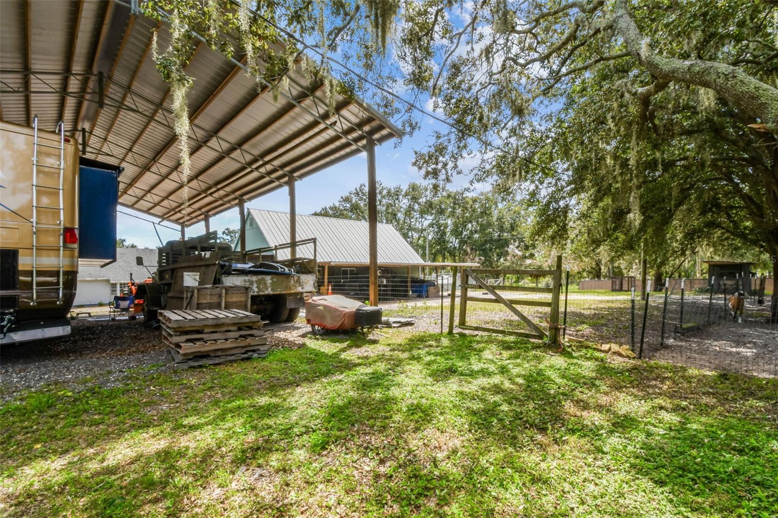 15019 CARLTON LAKE RD — photo 60