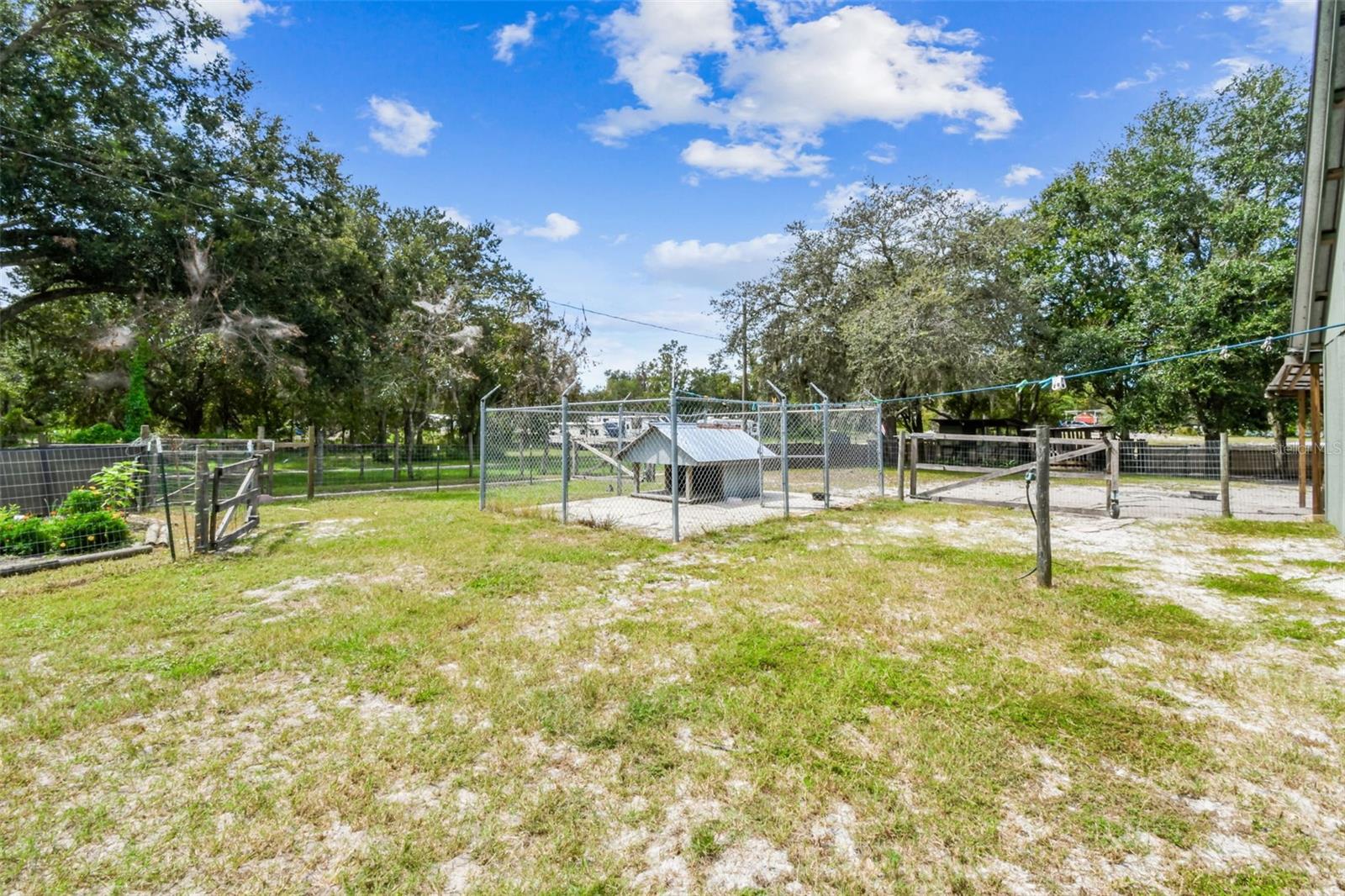15019 CARLTON LAKE RD — photo 67