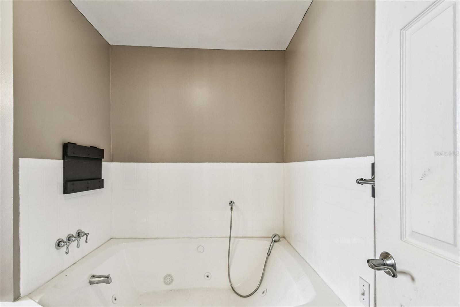 15019 CARLTON LAKE RD — photo 33