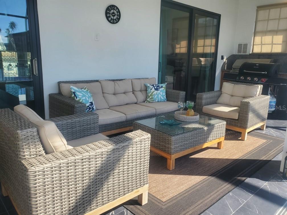 112 LEEWARD IS — photo 27