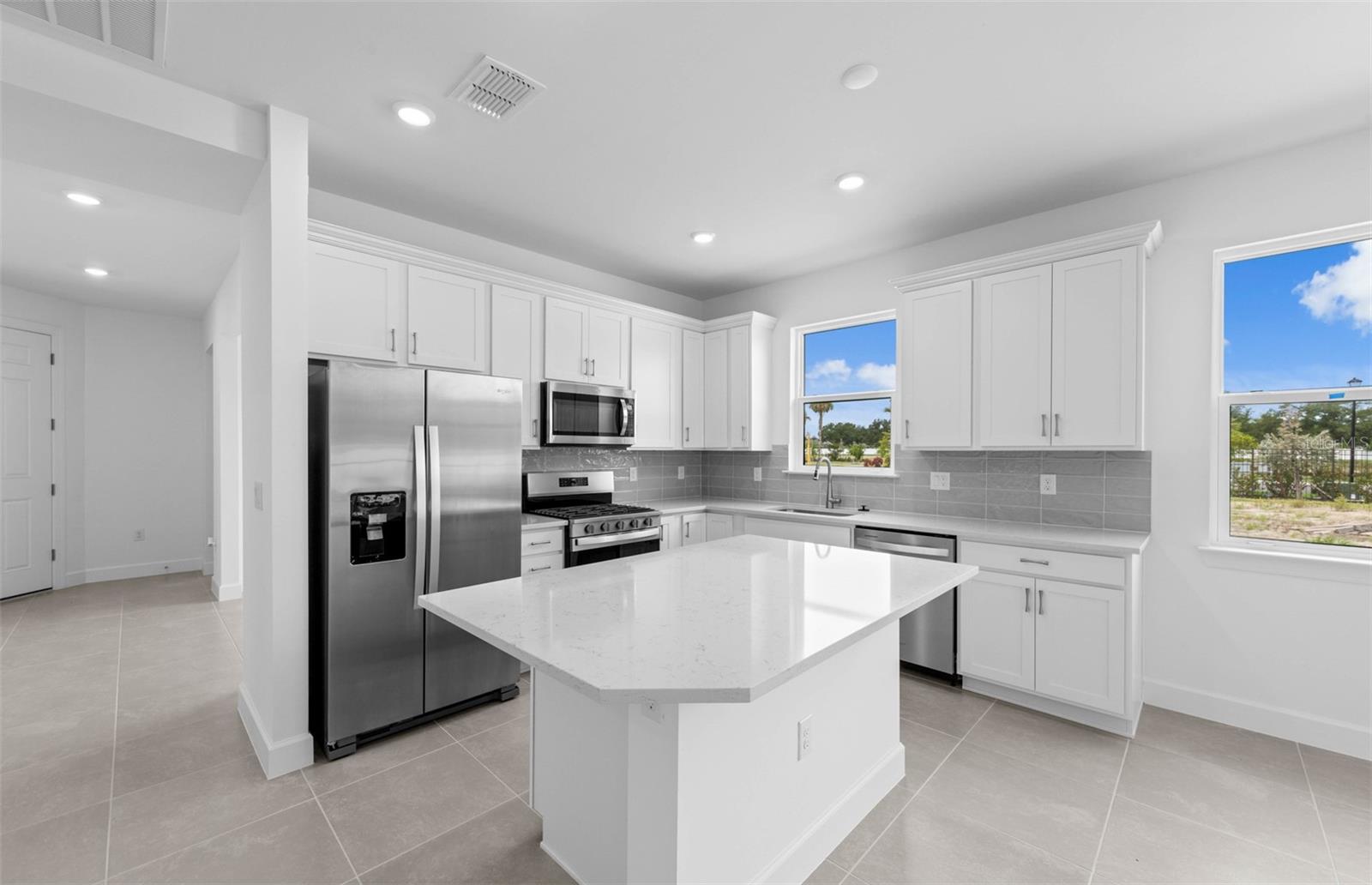 1596 TAVIRA PL — photo 26
