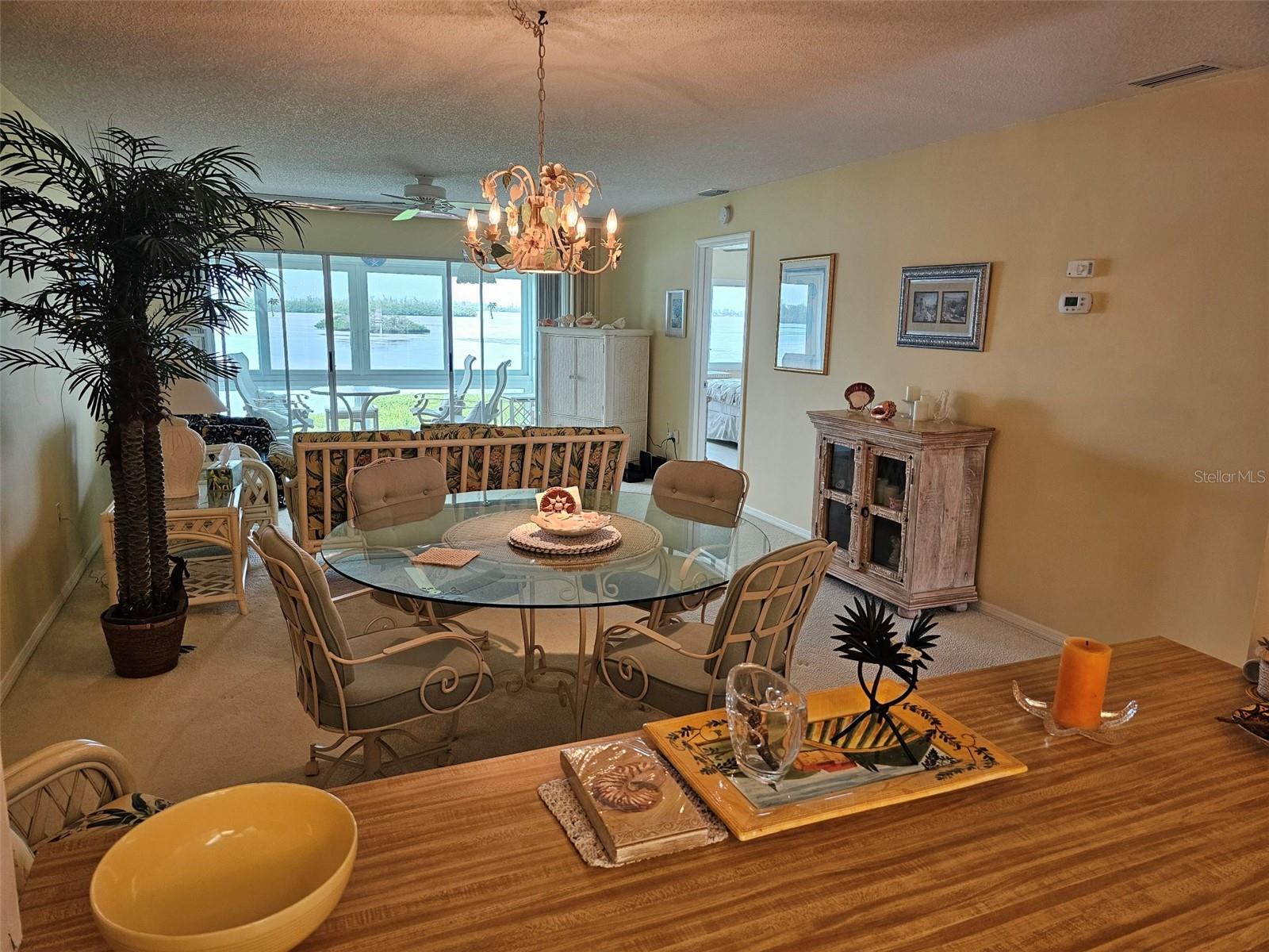 4765 INDEPENDENCE DR — photo 11