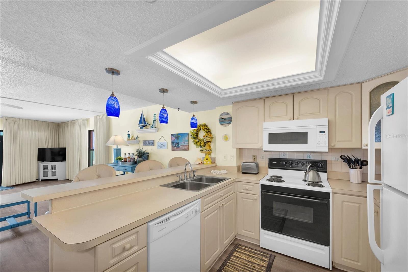 19440 GULF BLVD #209 — photo 8