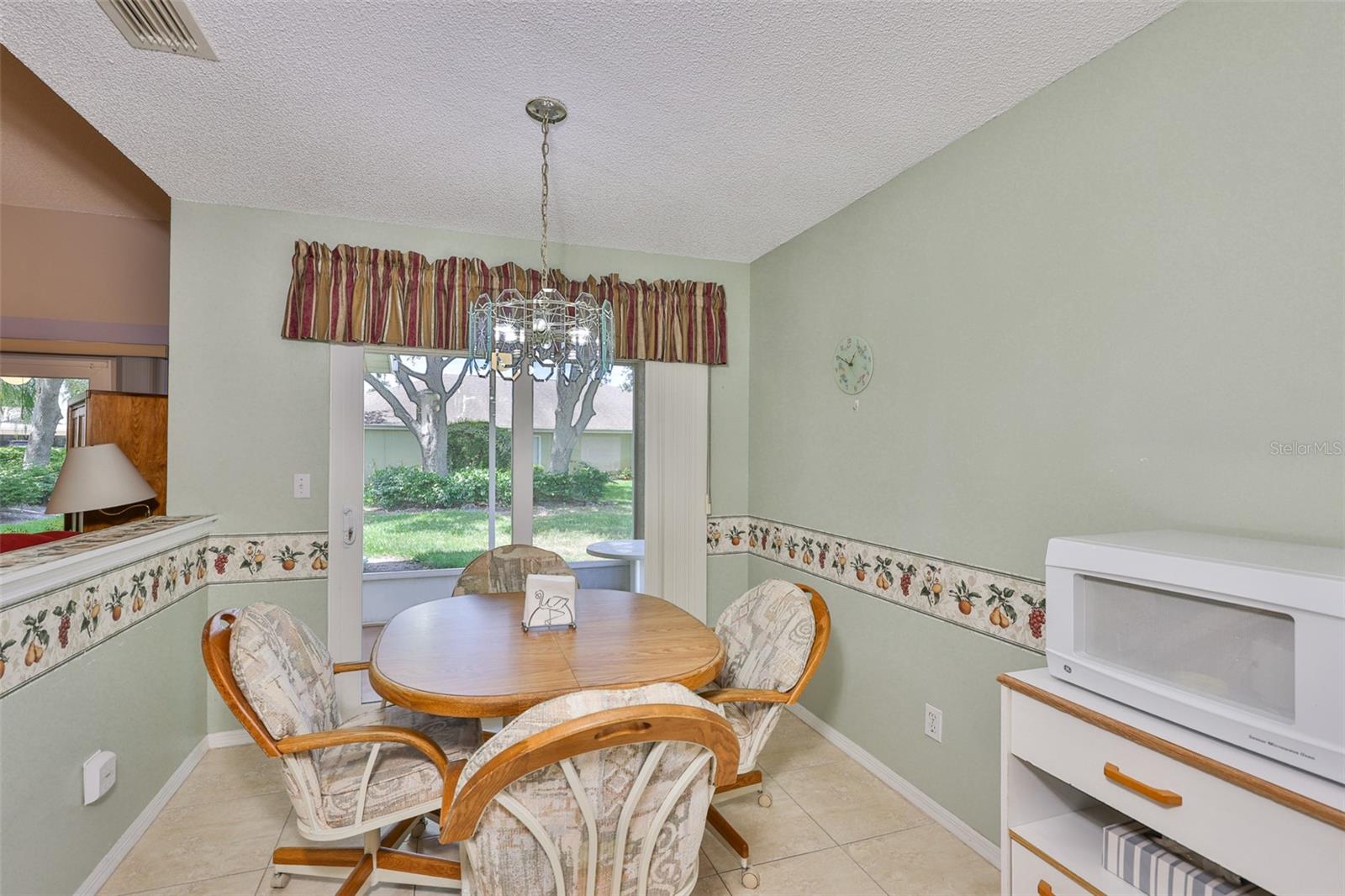 751 MCCALLISTER AVE — photo 38