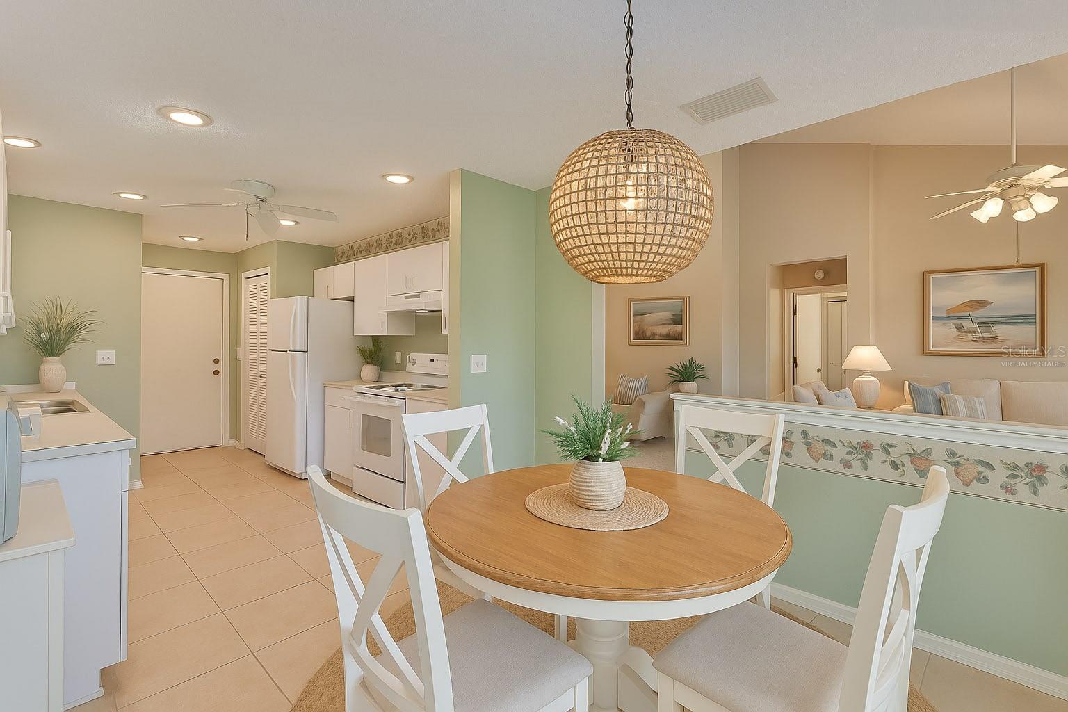 751 MCCALLISTER AVE — photo 34