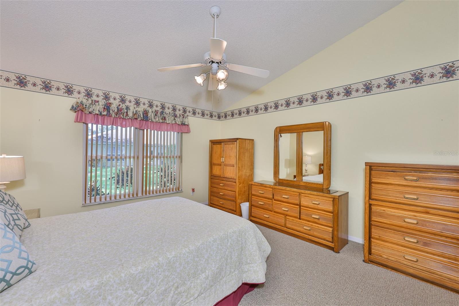 751 MCCALLISTER AVE — photo 48