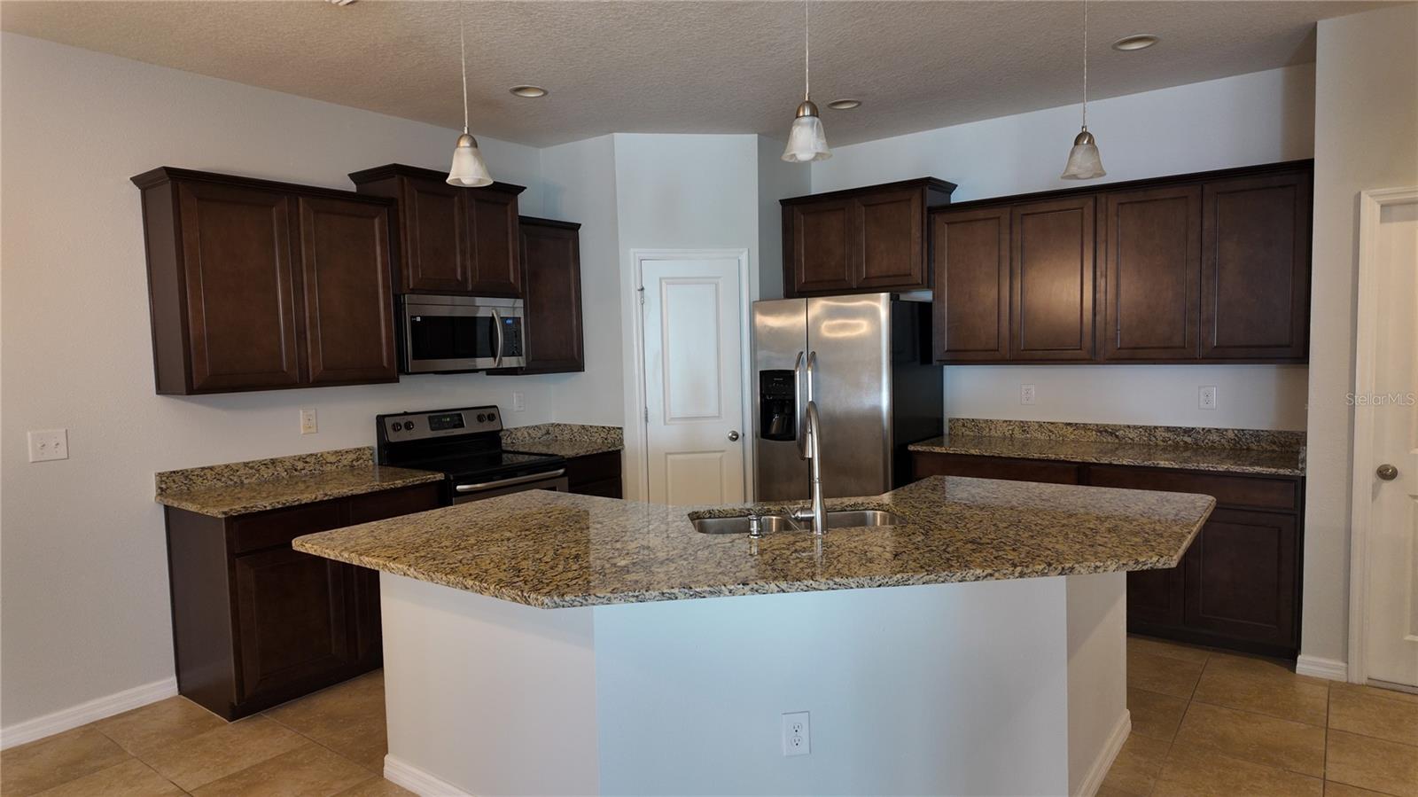 7690 TIMBERVIEW LOOP — photo 6