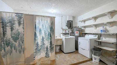 1104 FRUITLAND AVE. — photo 12