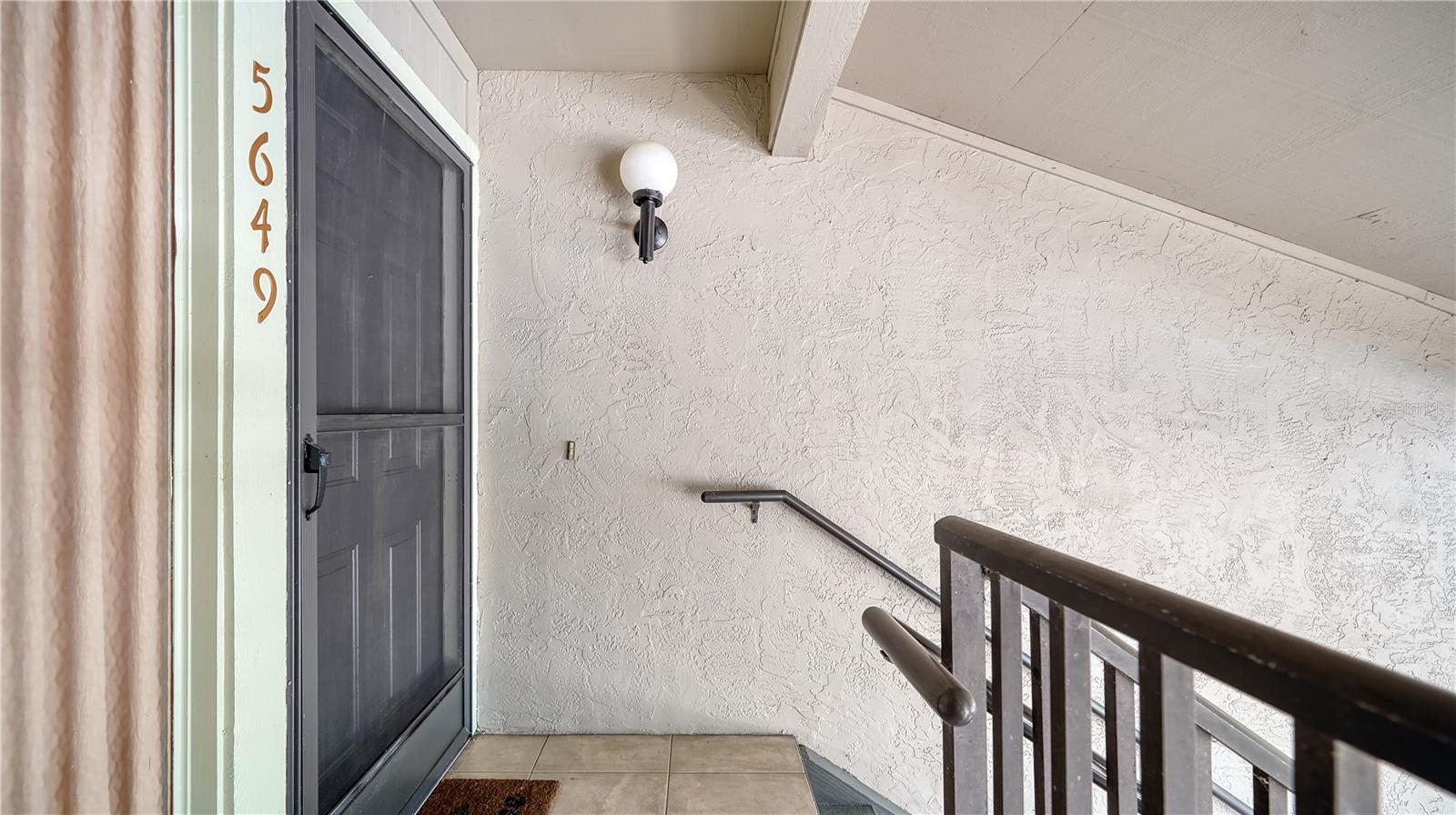 5649 SUMMER SIDE LN #41B — photo 2