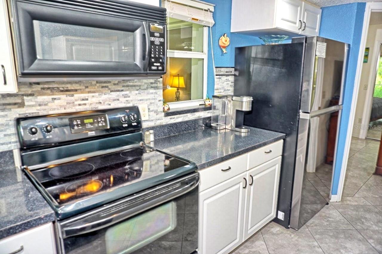 21107 FOUNTAIN VIEW LN #5102 — photo 13