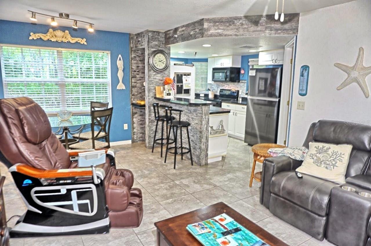 21107 FOUNTAIN VIEW LN #5102 — photo 4