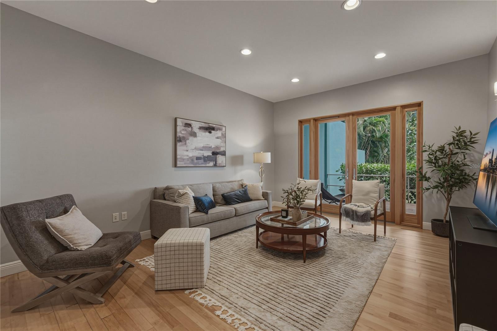 838 MONTEREY BLVD NE — photo 8
