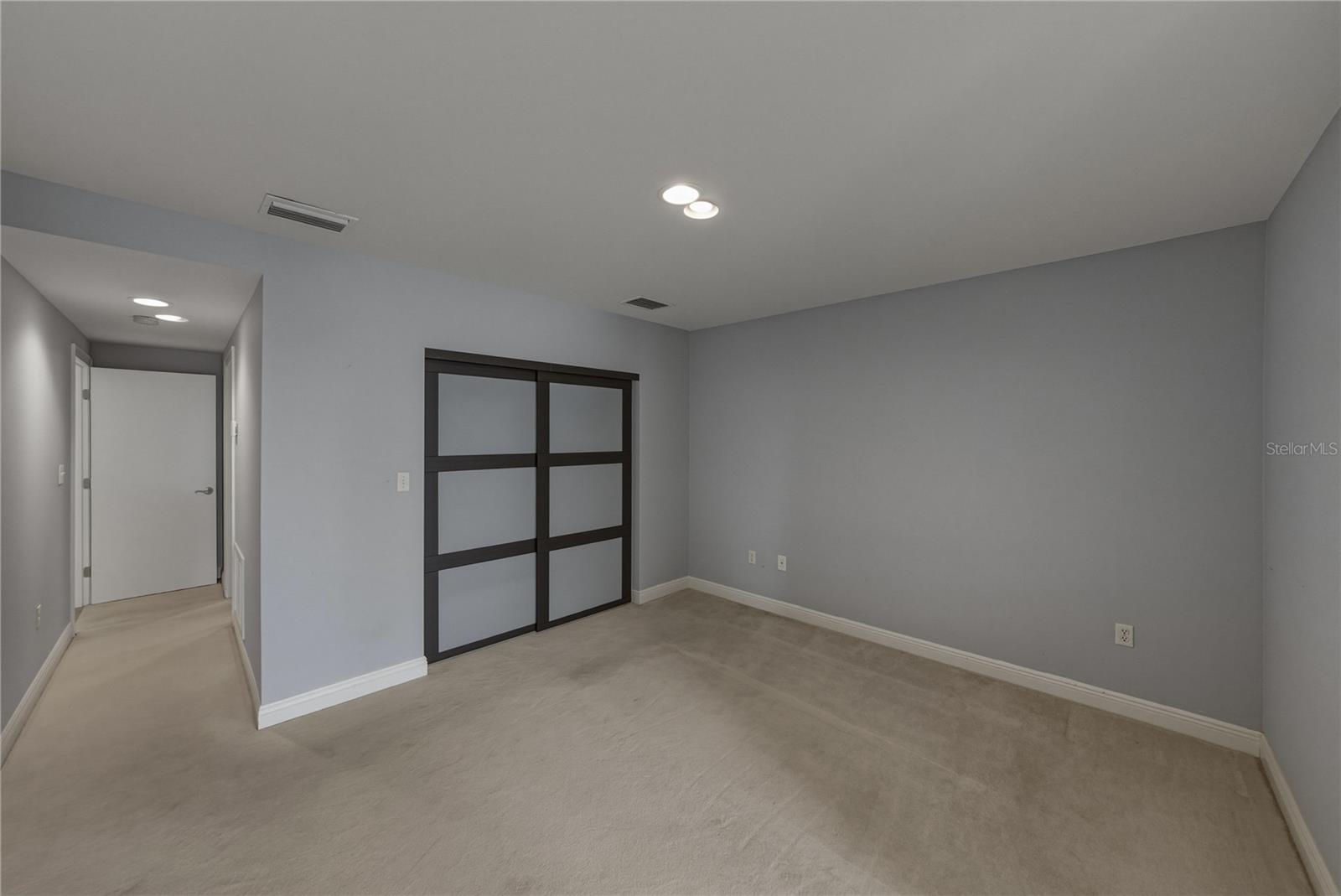 838 MONTEREY BLVD NE — photo 36