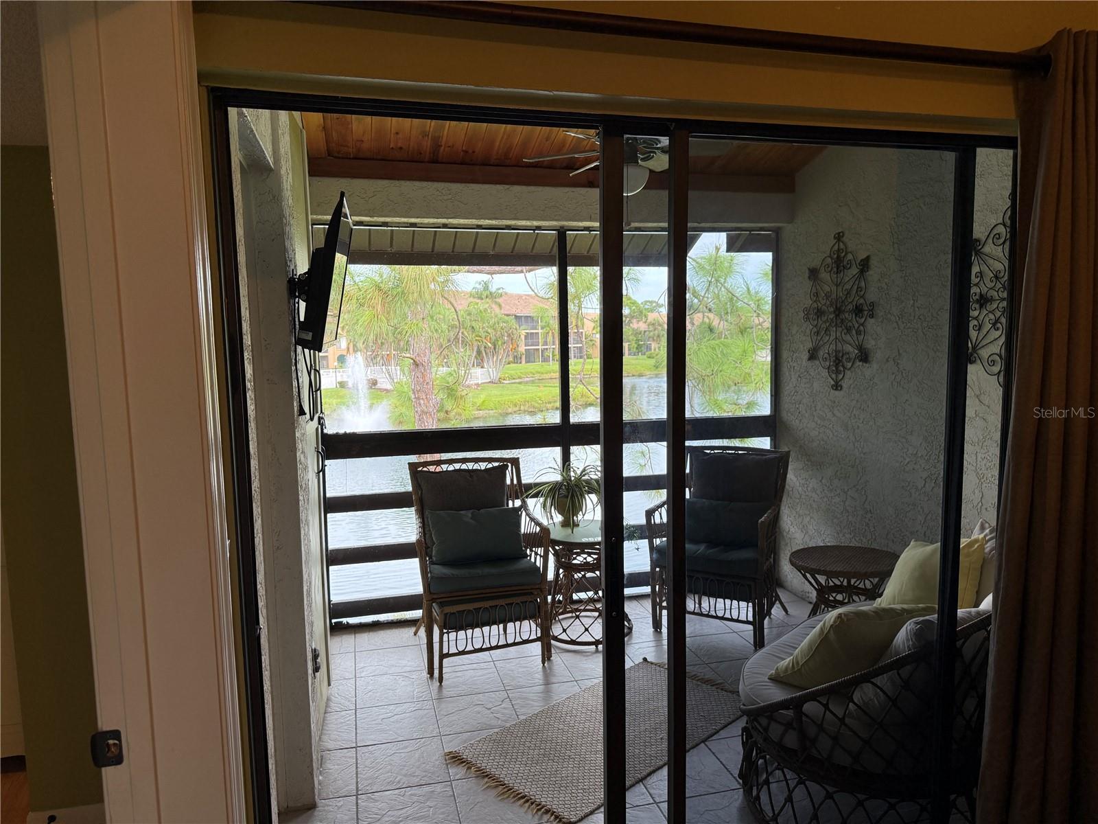 5770 ASHTON LAKE DR #8 — photo 32