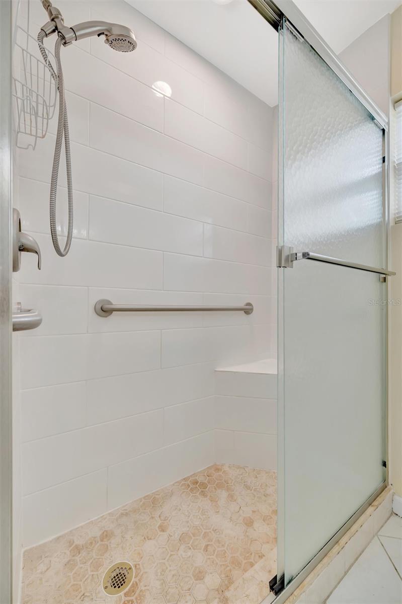 7959 HYDE PARK AVE — photo 33