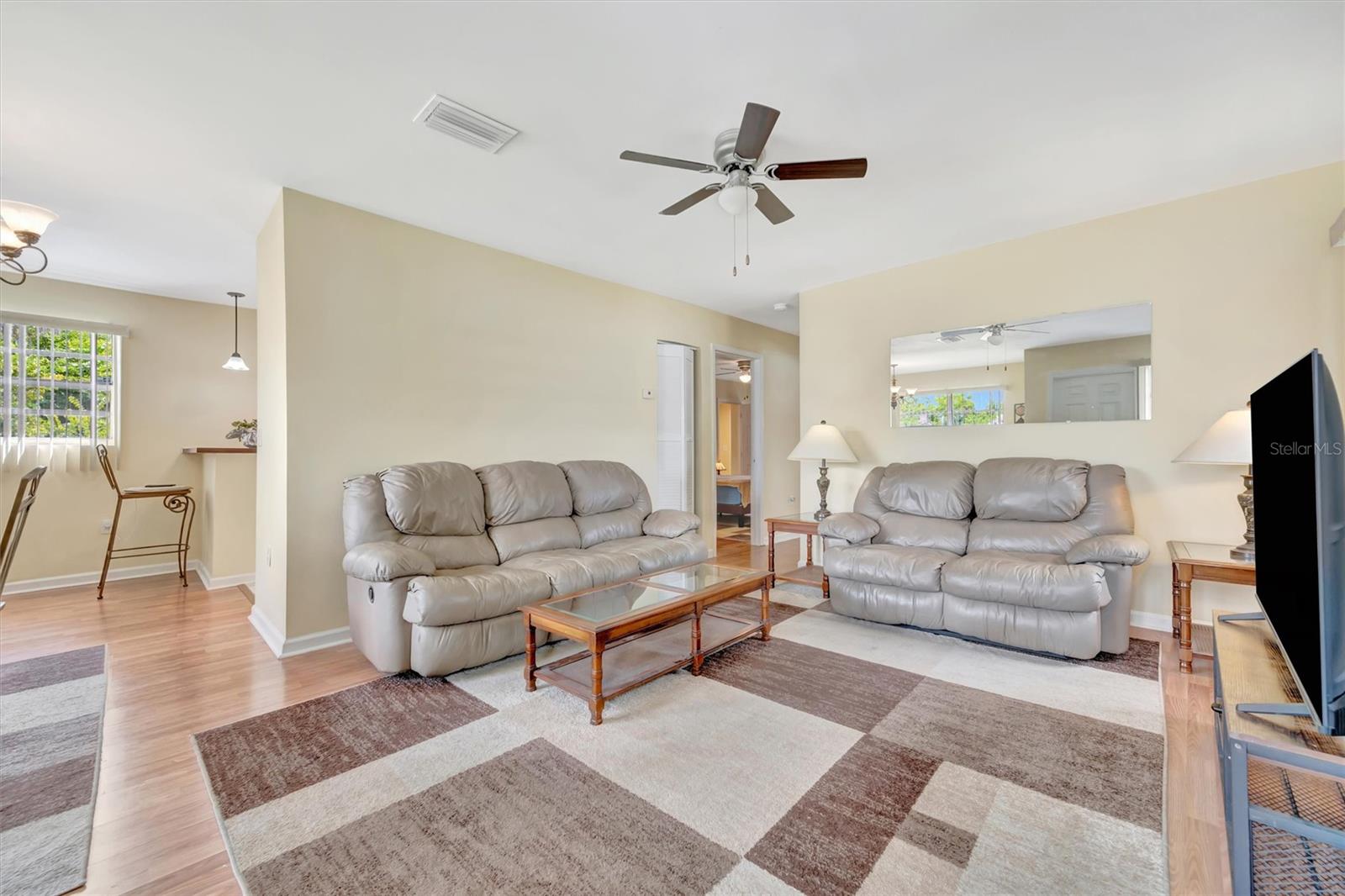 7959 HYDE PARK AVE — photo 16