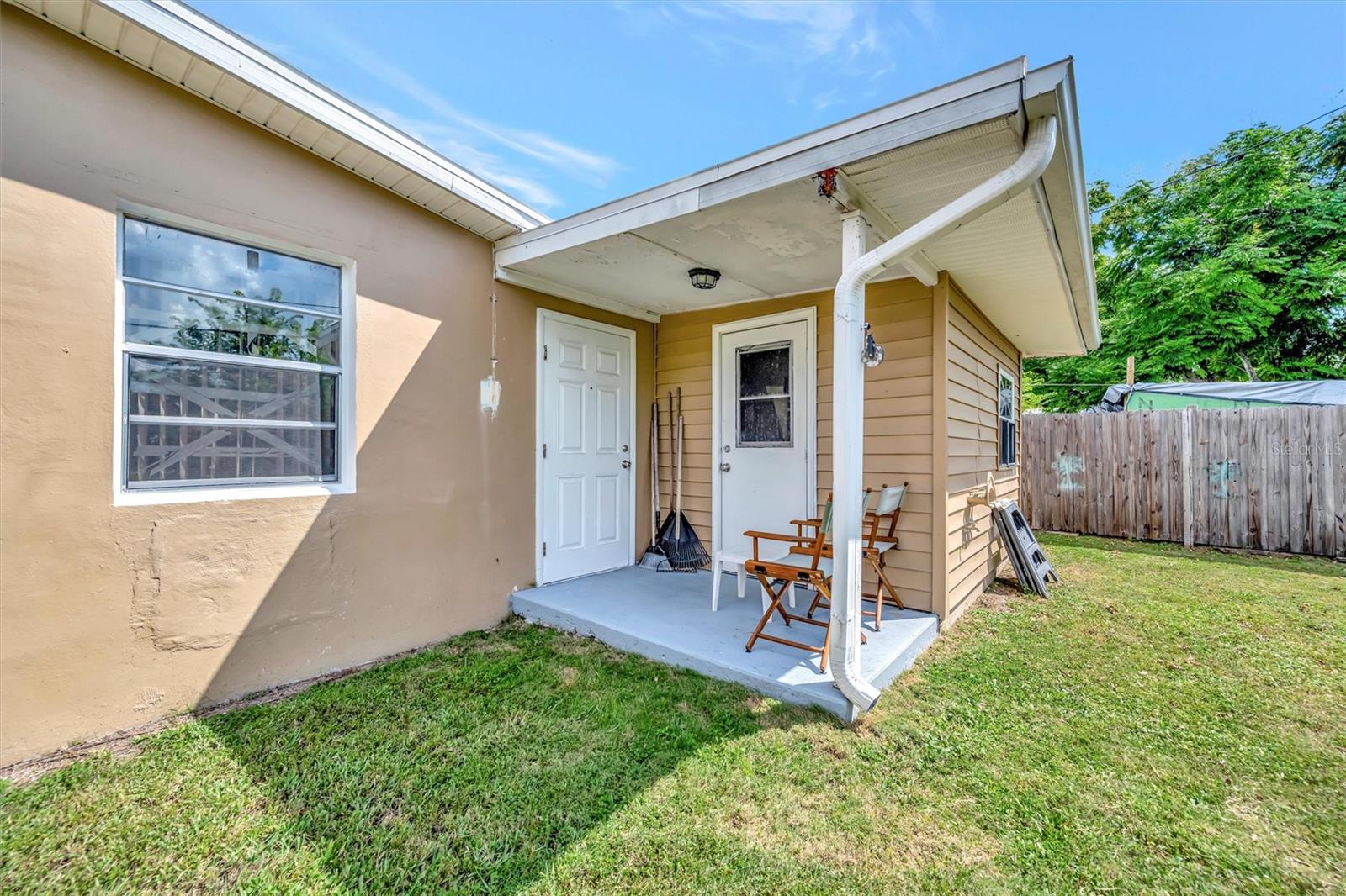 7959 HYDE PARK AVE — photo 11