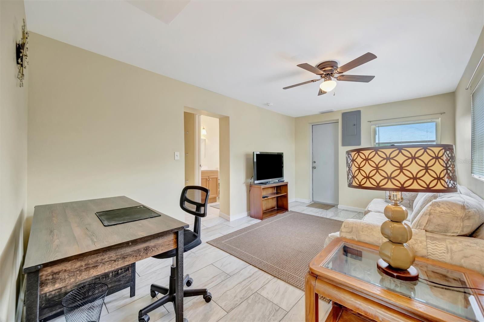 7959 HYDE PARK AVE — photo 44