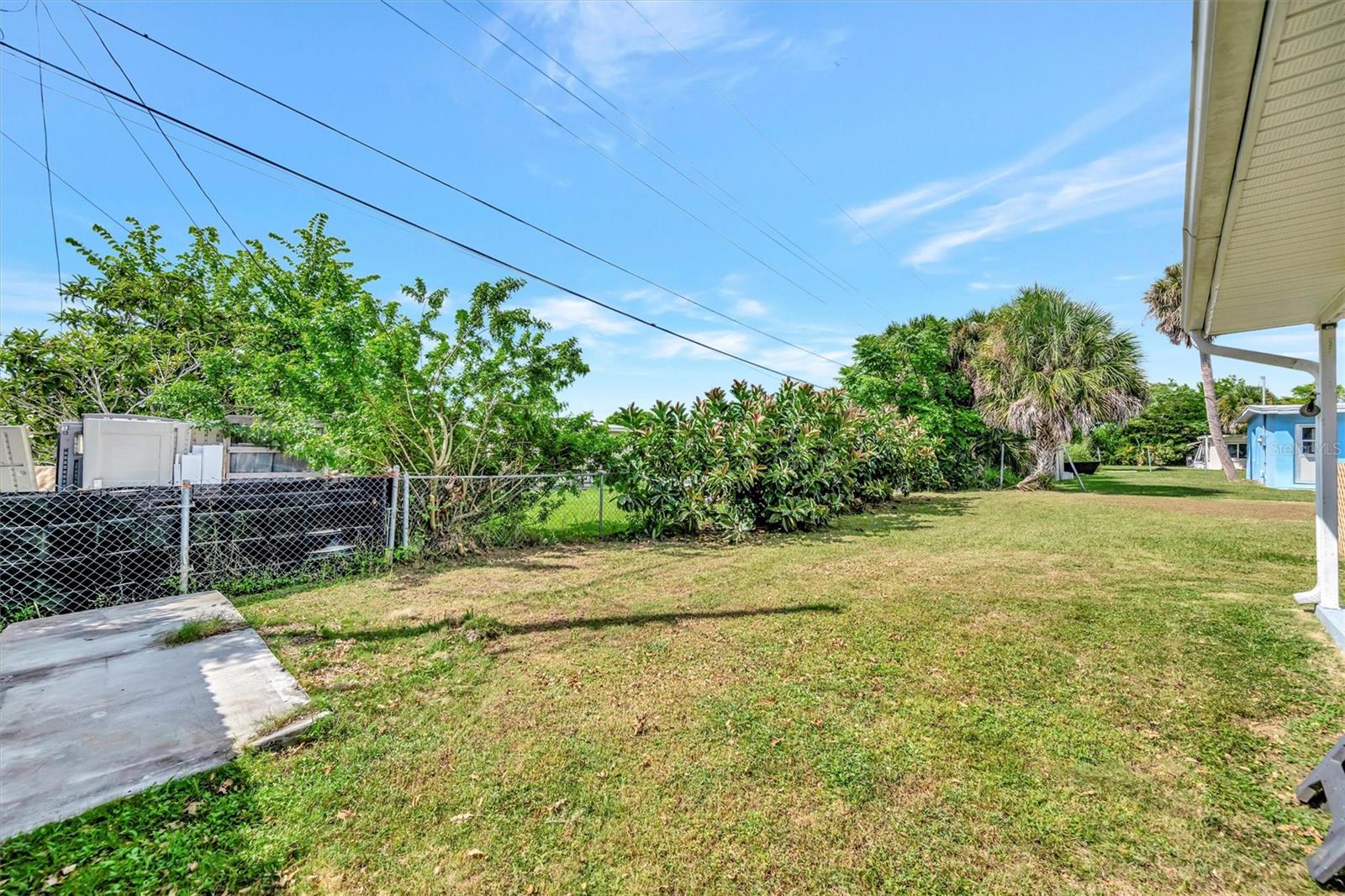 7959 HYDE PARK AVE — photo 12