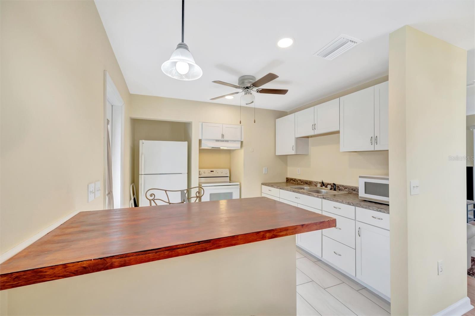 7959 HYDE PARK AVE — photo 28