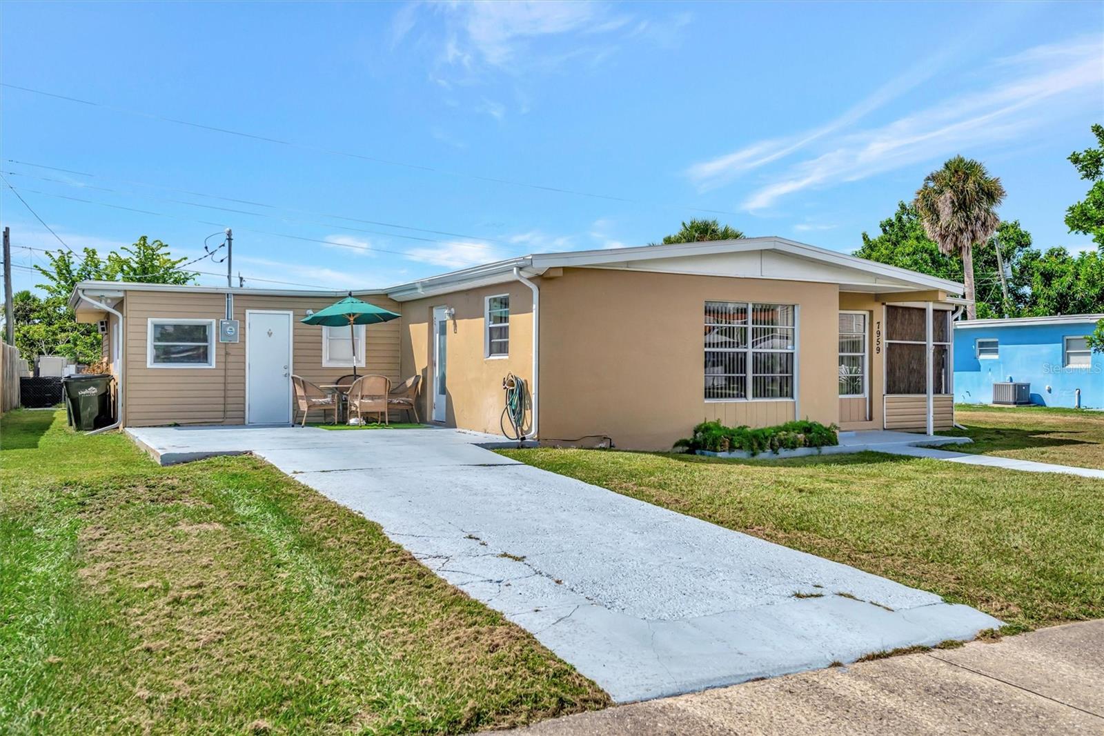 7959 HYDE PARK AVE — photo 6