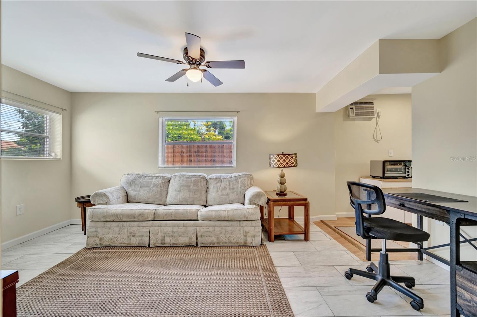 7959 HYDE PARK AVE — photo 37