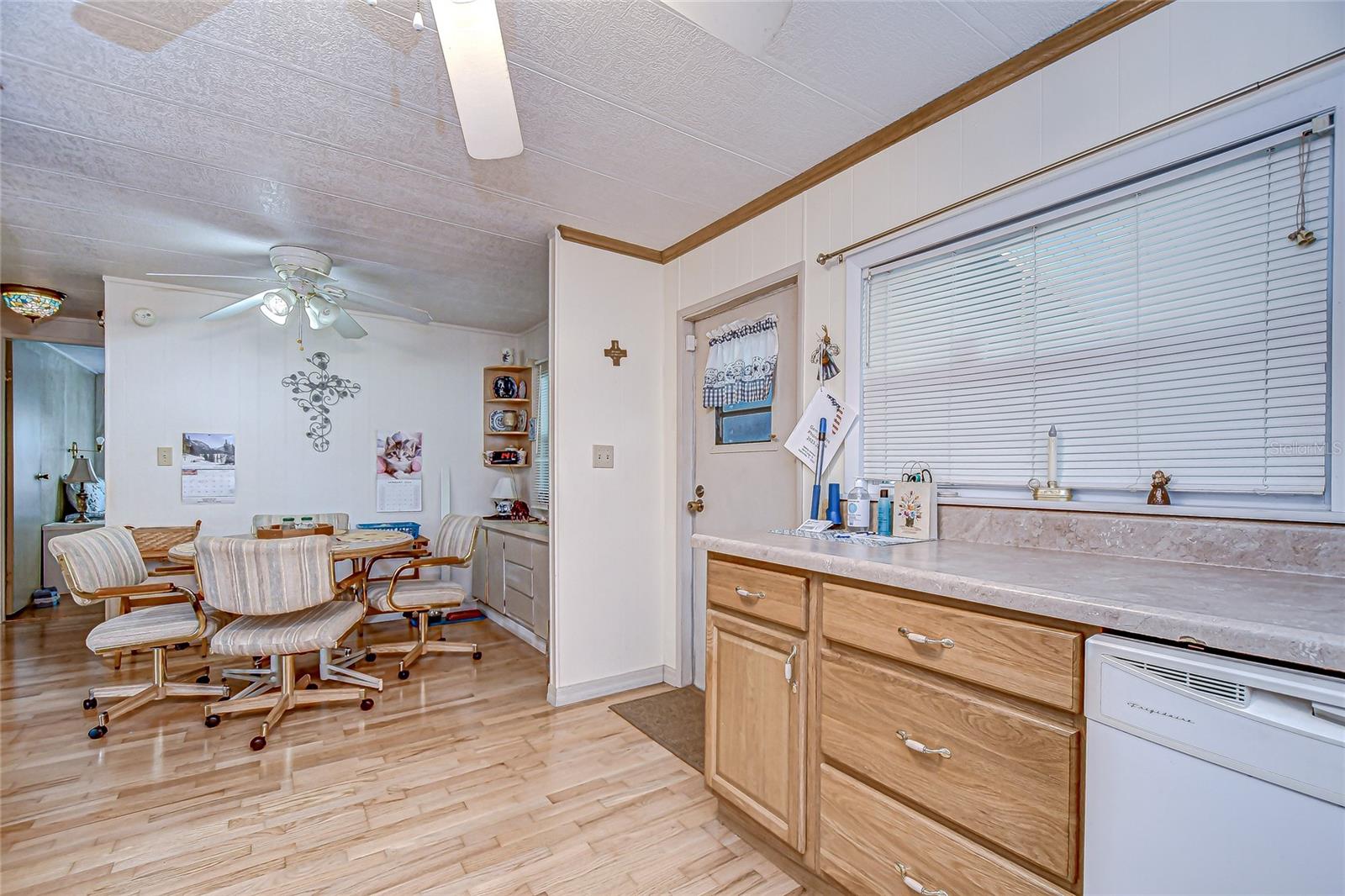 39443 ELGIN DR — photo 5