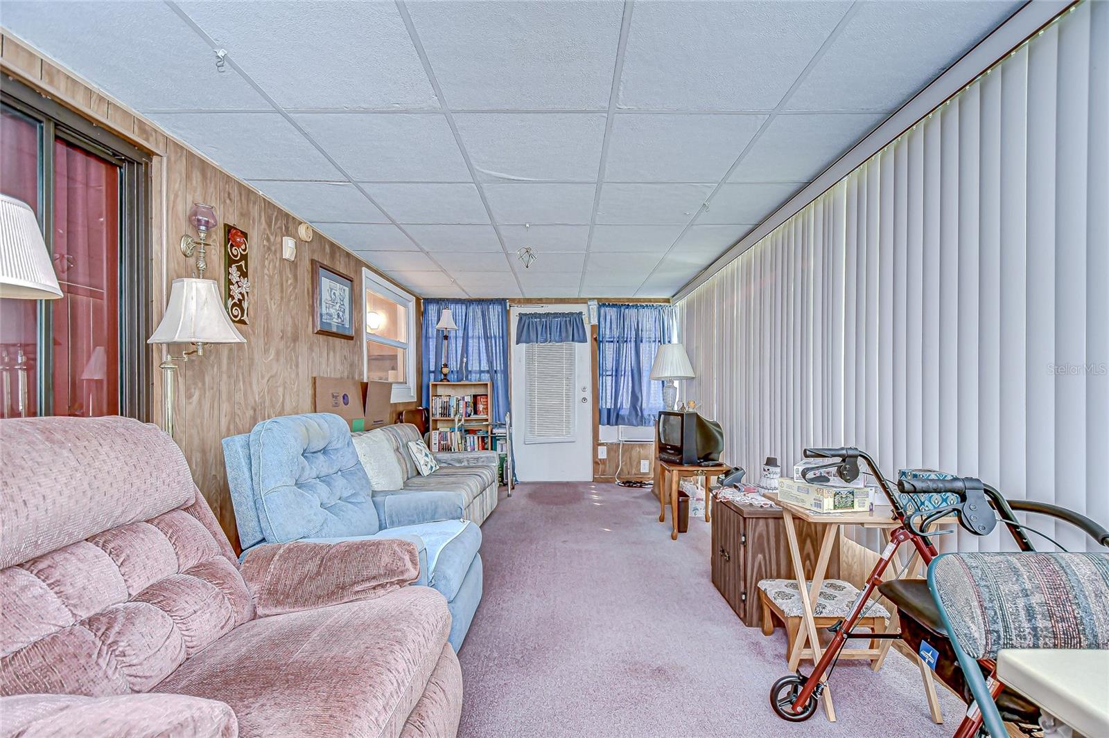 39443 ELGIN DR — photo 11