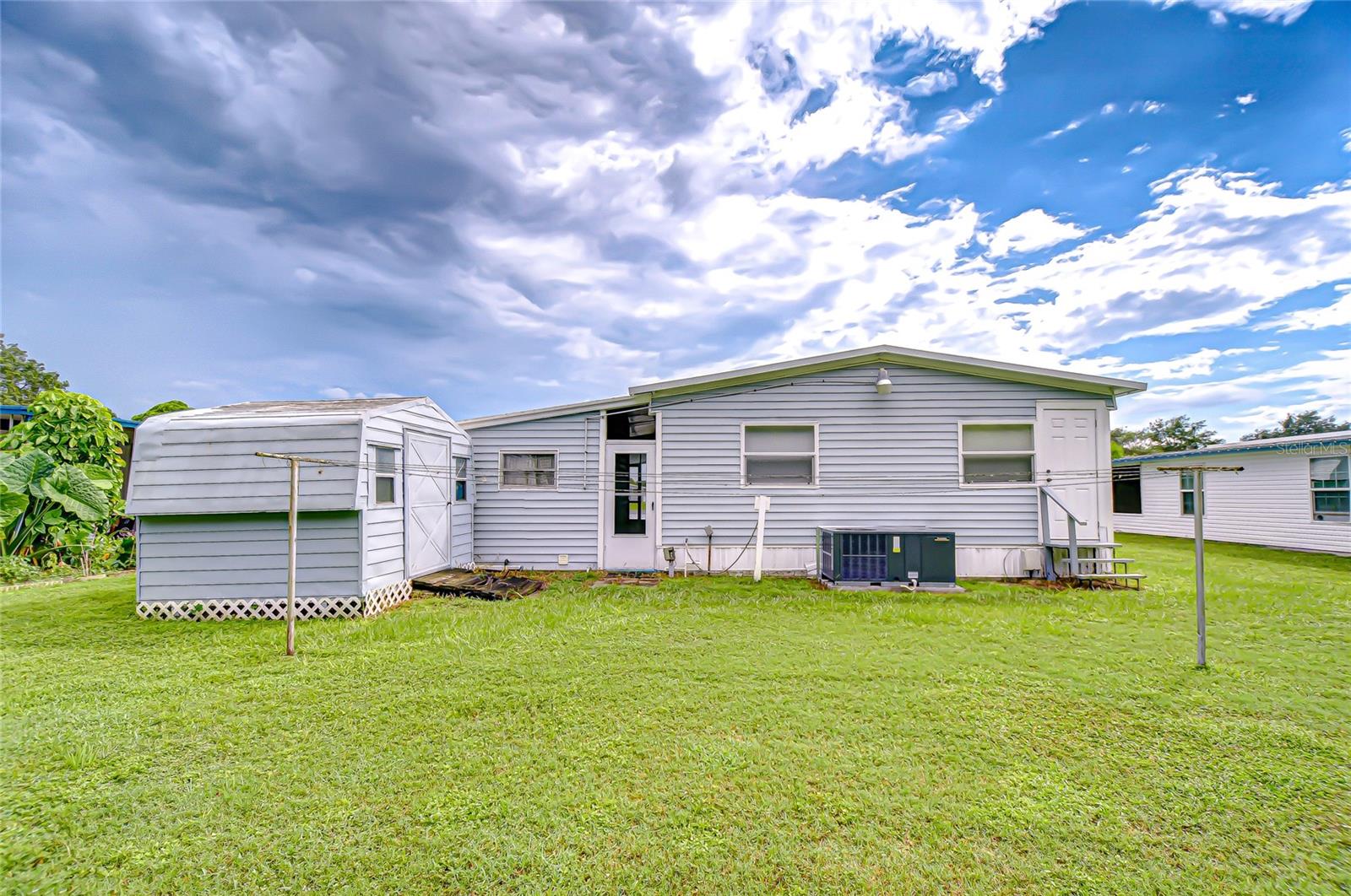 39443 ELGIN DR — photo 34