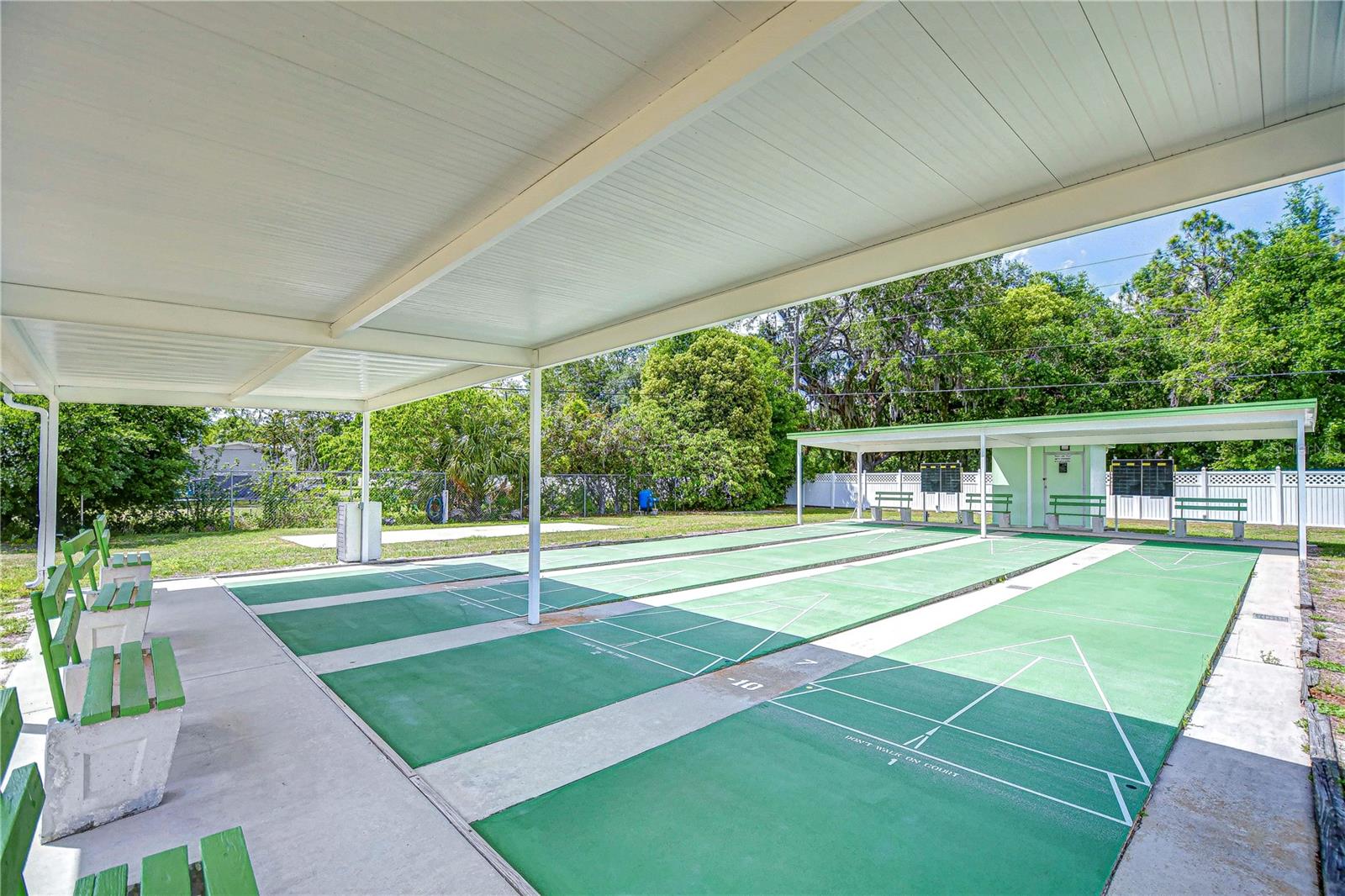 39443 ELGIN DR — photo 40