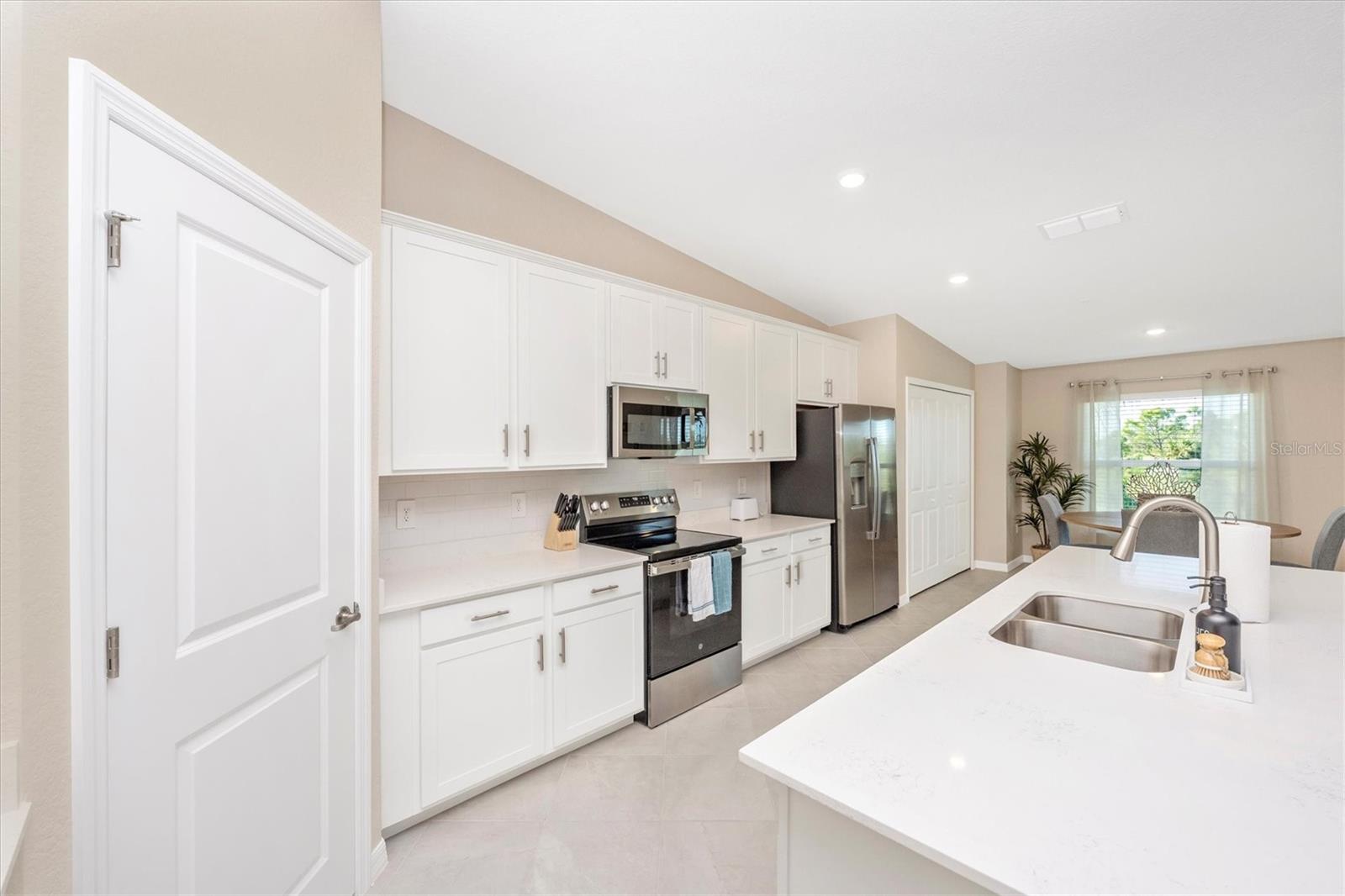 17500 OPAL SAND DR #204 — photo 9