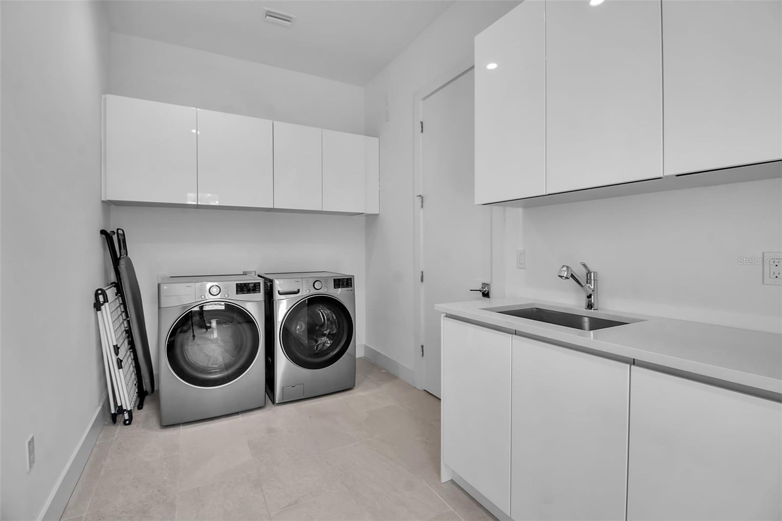 2231 WOOD ST — photo 26