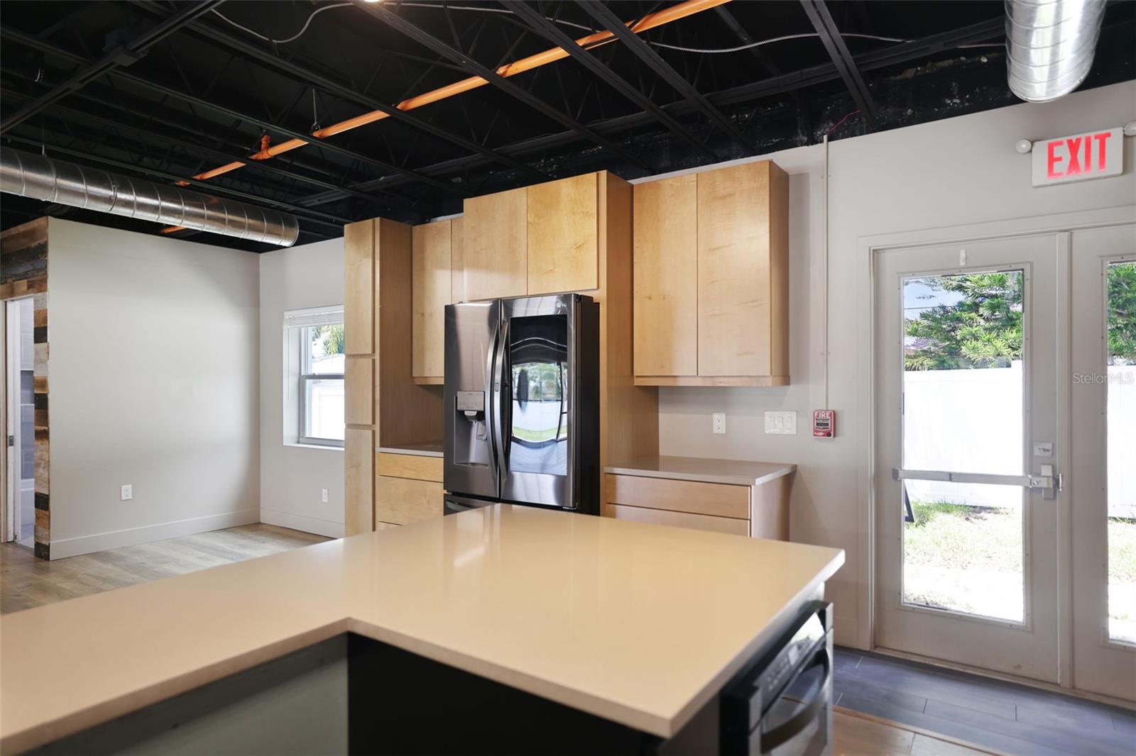 10830 NAVAJO DR — photo 39