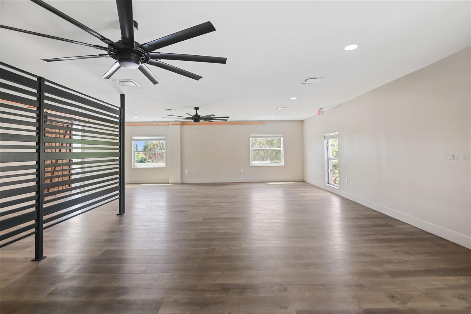10830 NAVAJO DR — photo 55