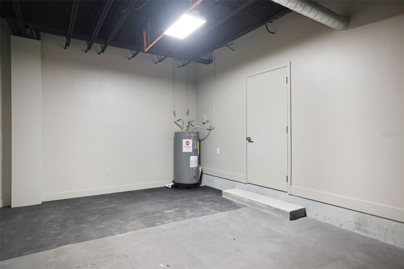 10830 NAVAJO DR — photo 31