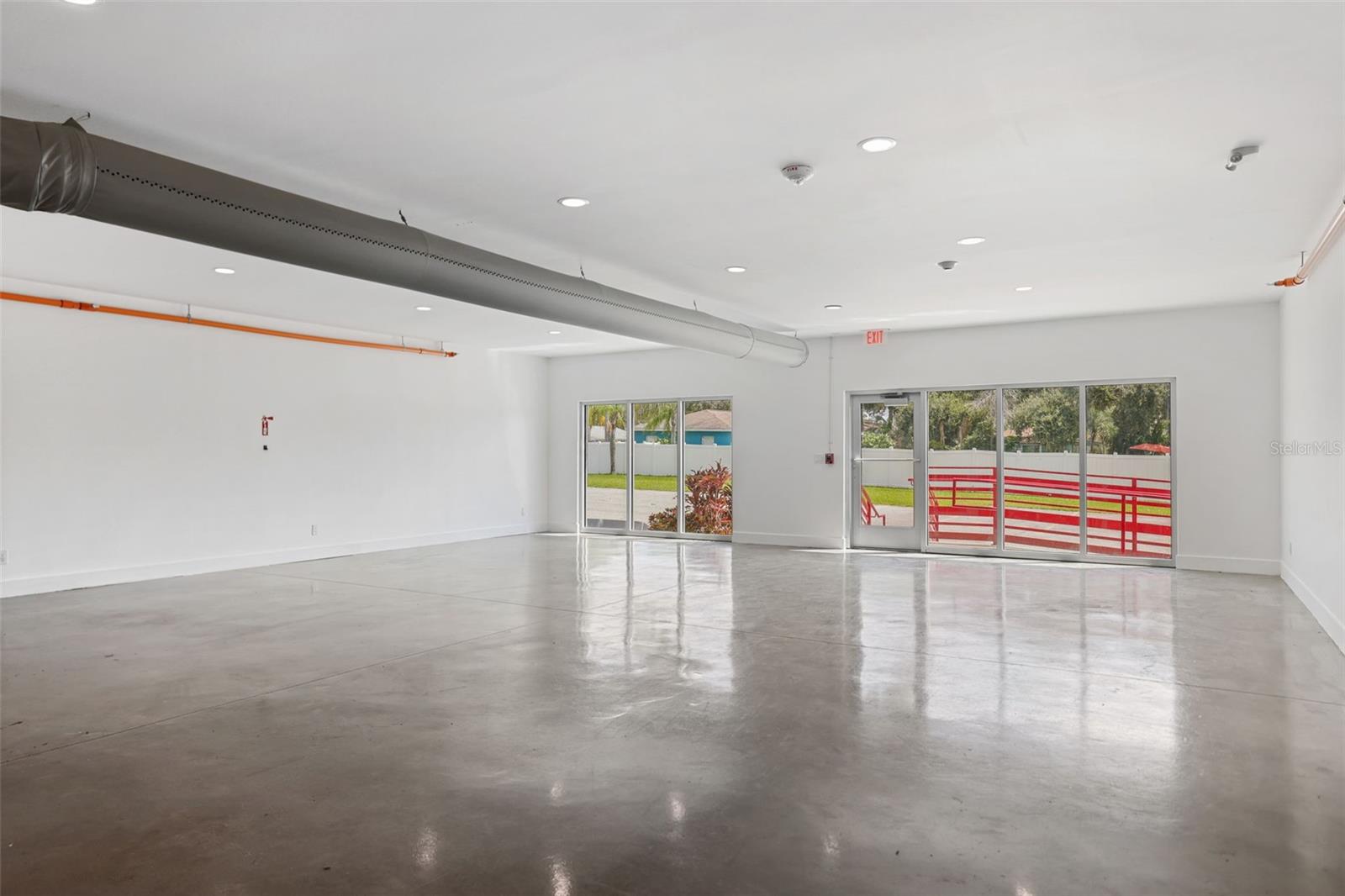 10830 NAVAJO DR — photo 15